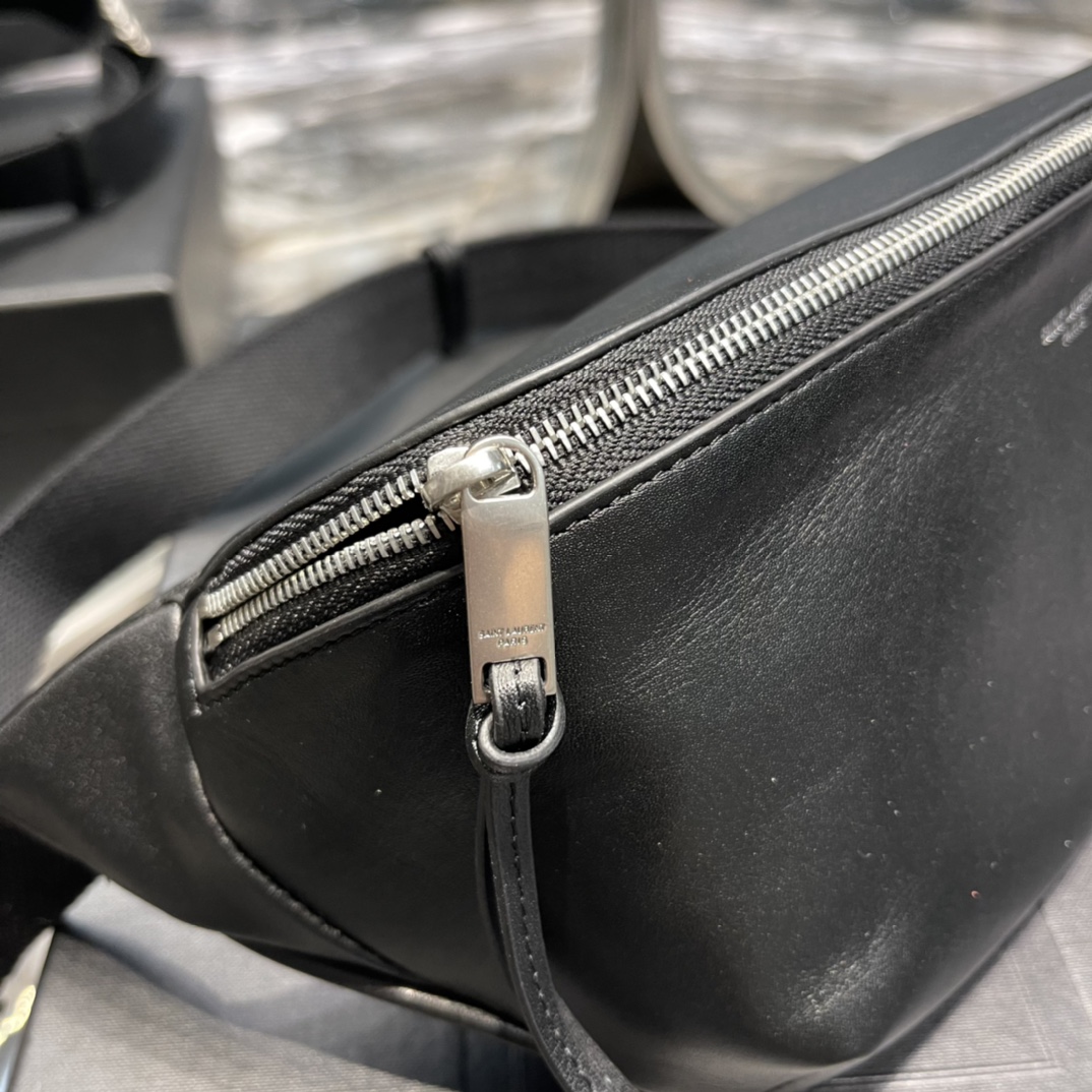 Y*L waist bag-25×14×3.5cm