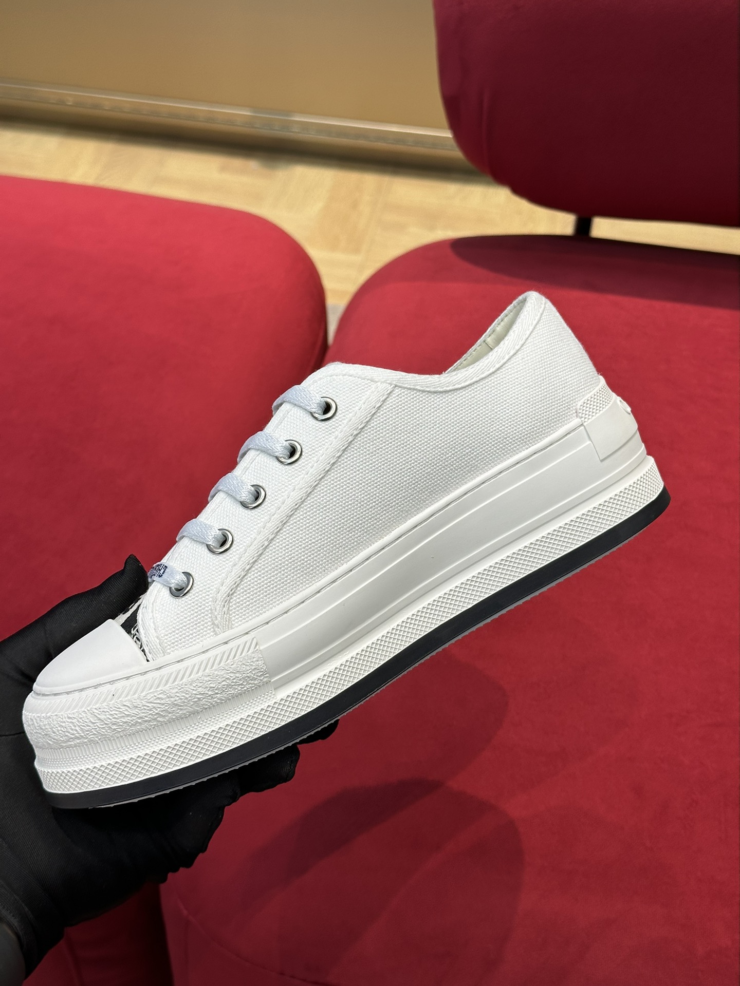 D*or sneakers