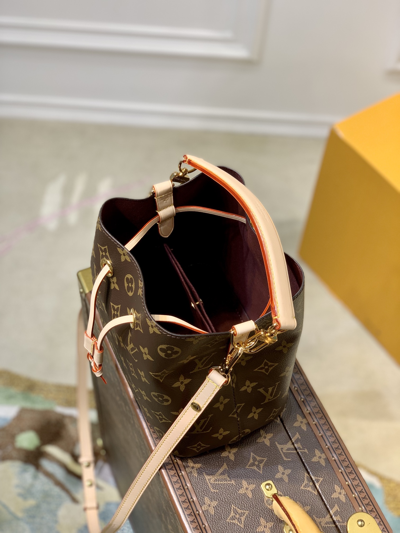 l0*is V*t0n néonoé bucket bag -m46581-20 x 20 x 13cm