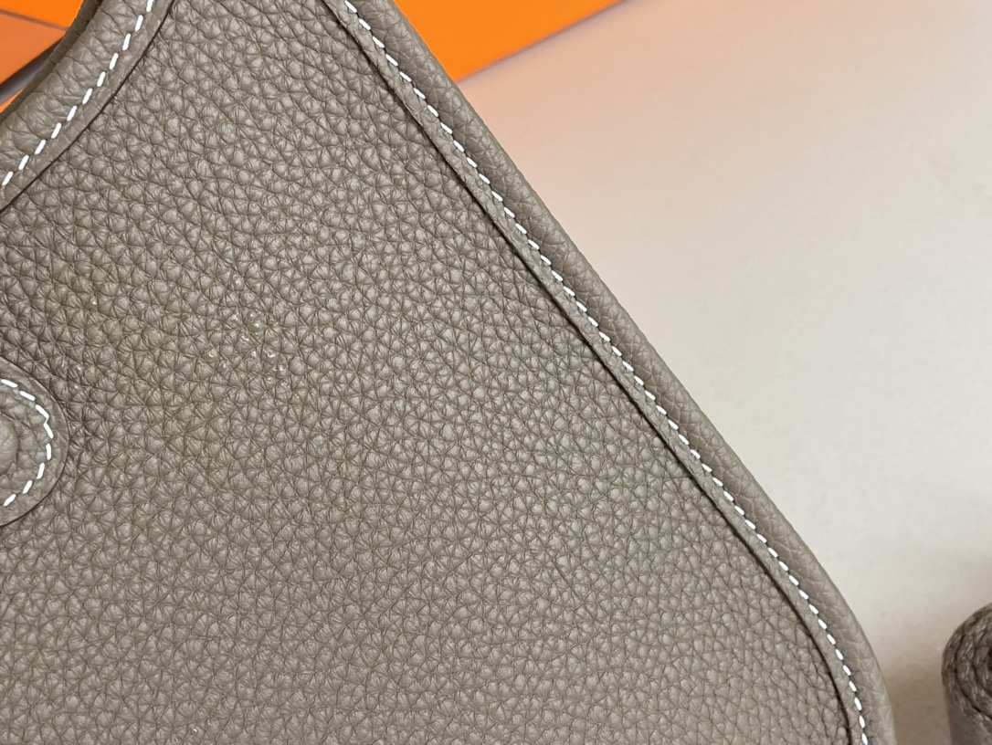 H**mes evelyne mini-17*18cm