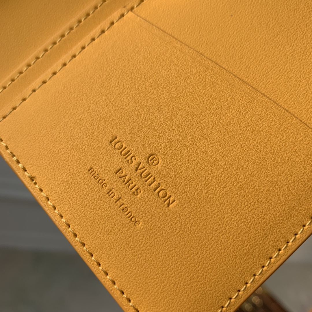 l0*is V*t0n brazza wallet-10*19*2cm