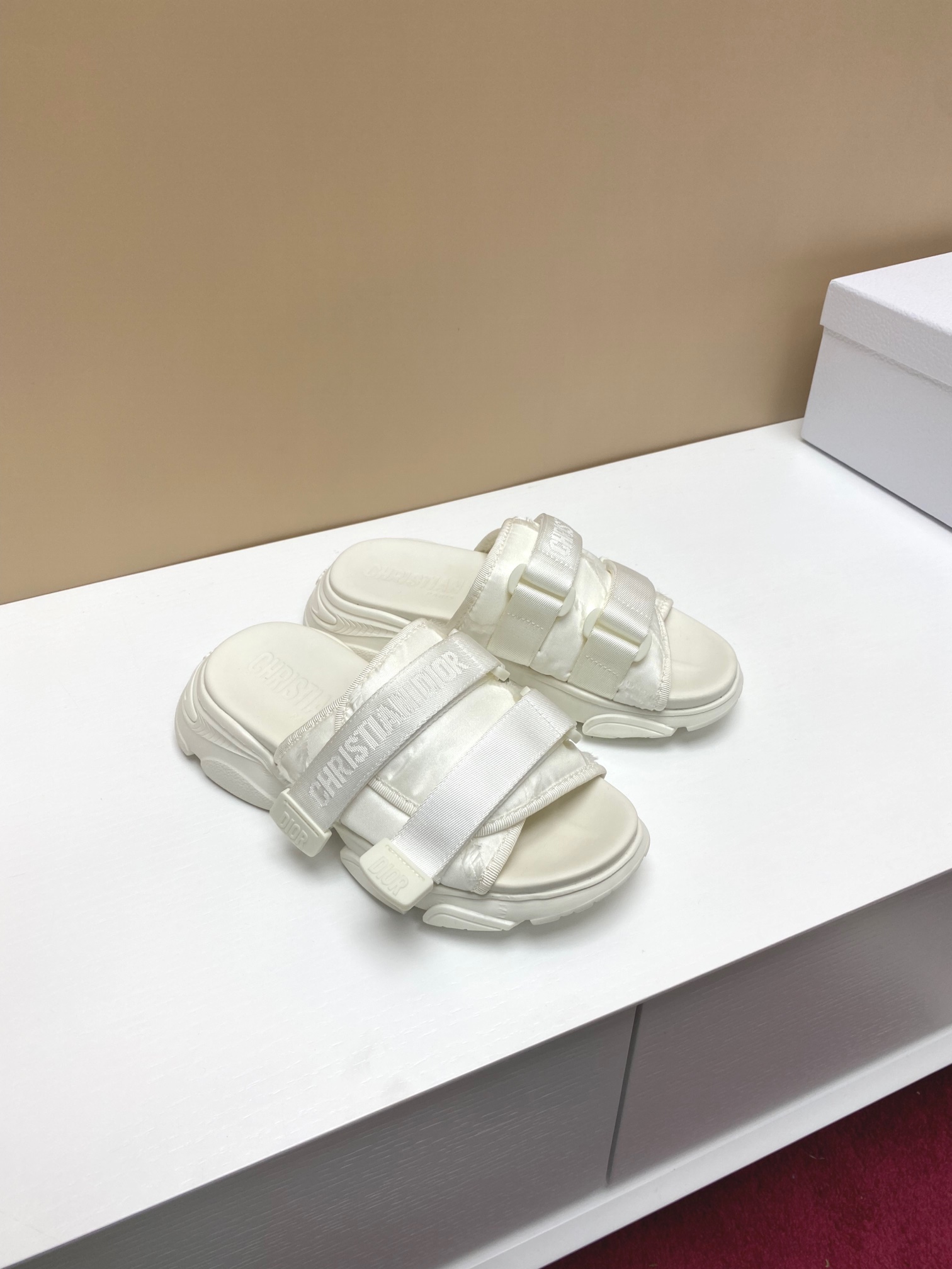 D*or slippers-5cm