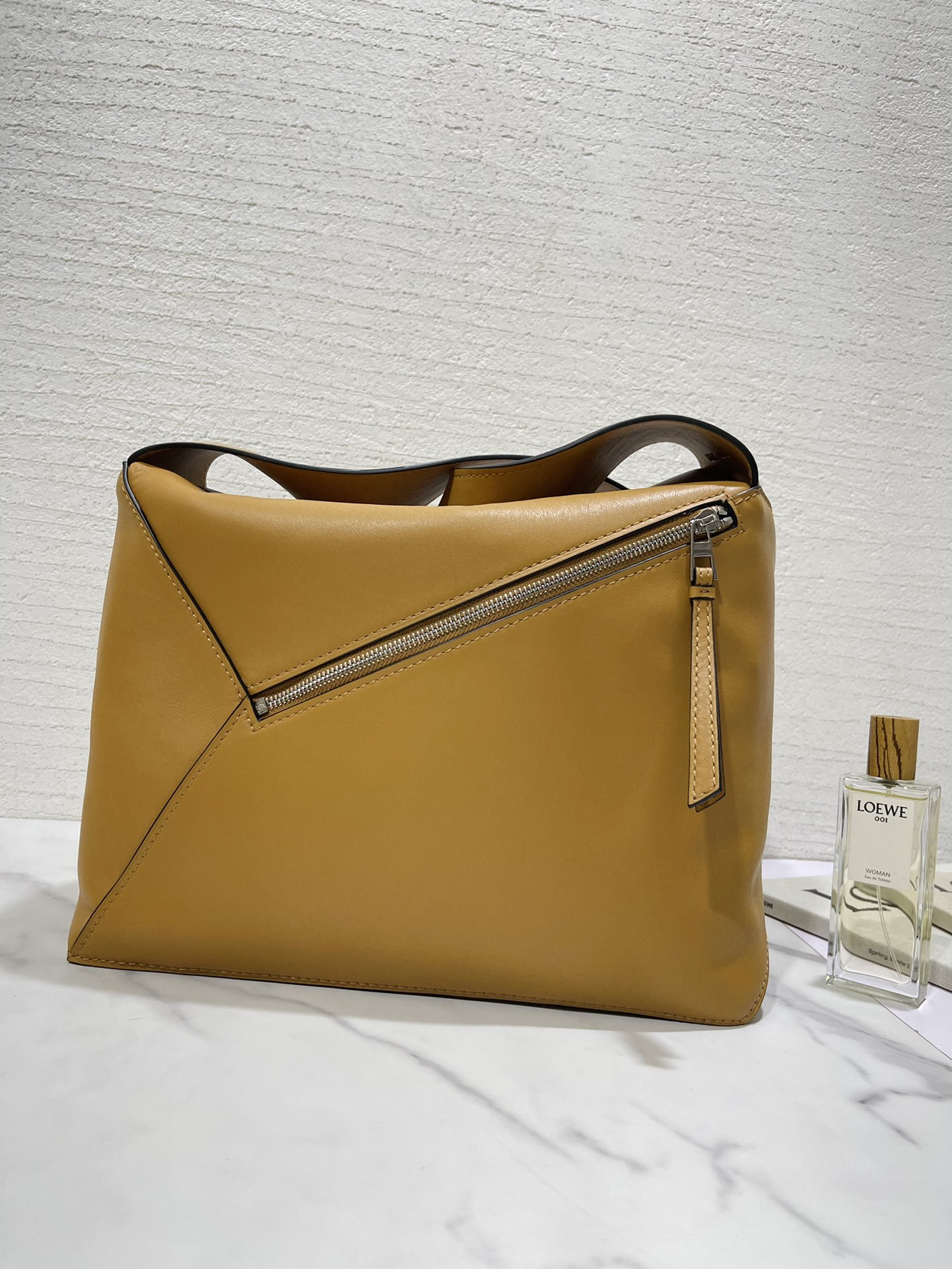 L0ew* hobo bag-33.5*16.5*24cm