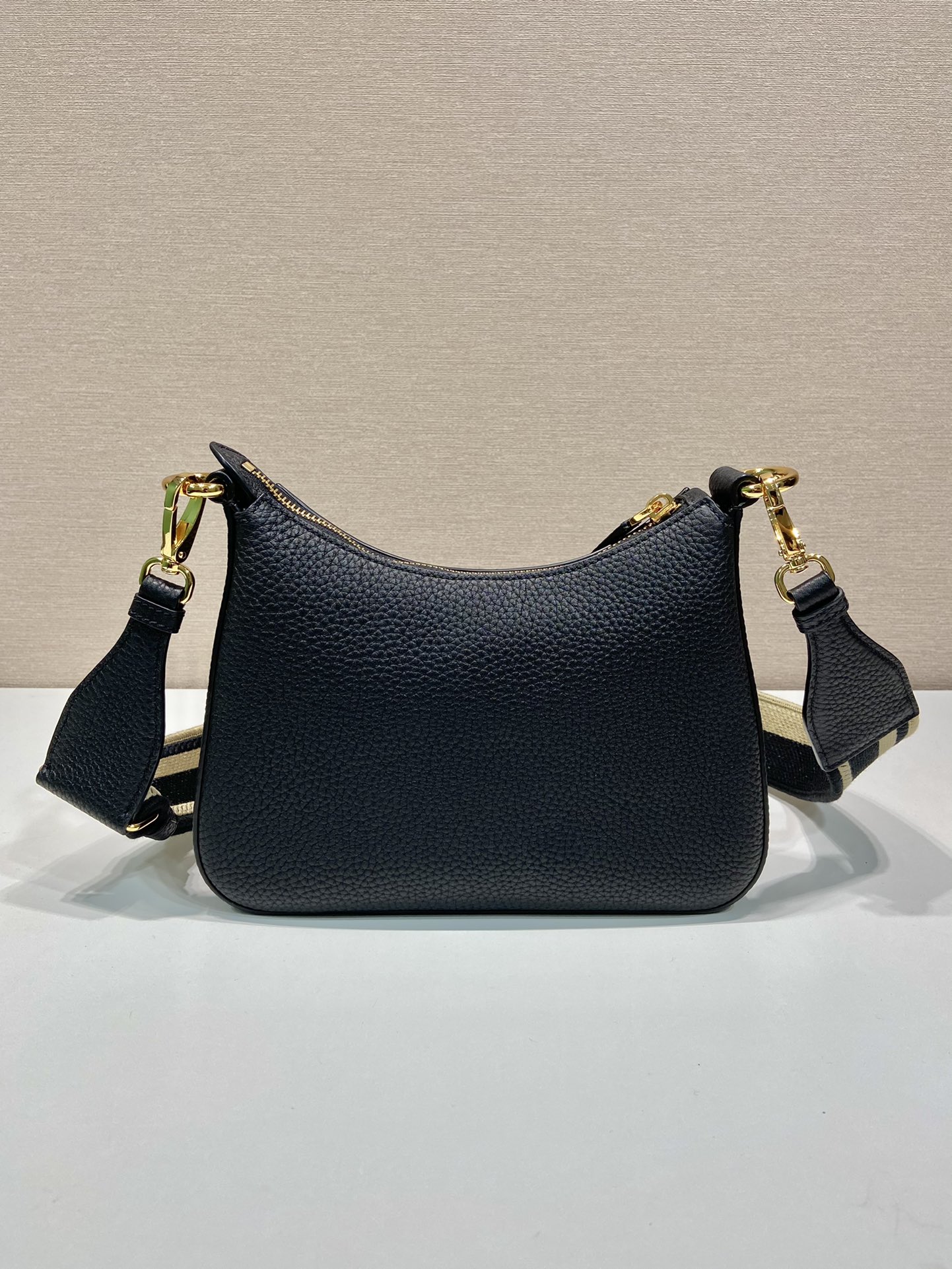 Pra*a 1bh193 tote-24*18*6cm