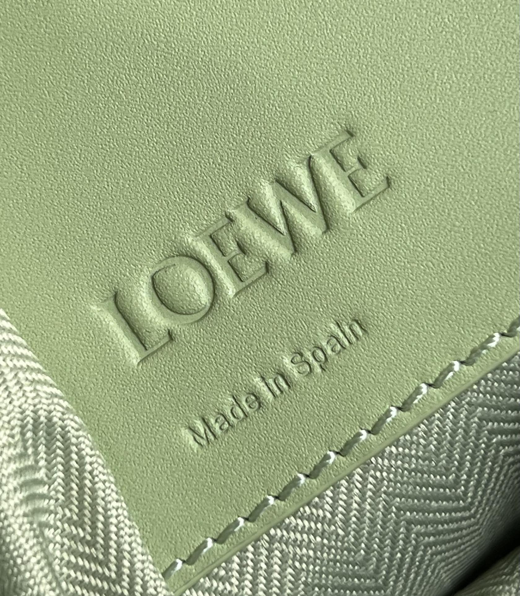 L0ew* hammock bag-19.5*14.4*20.8cm