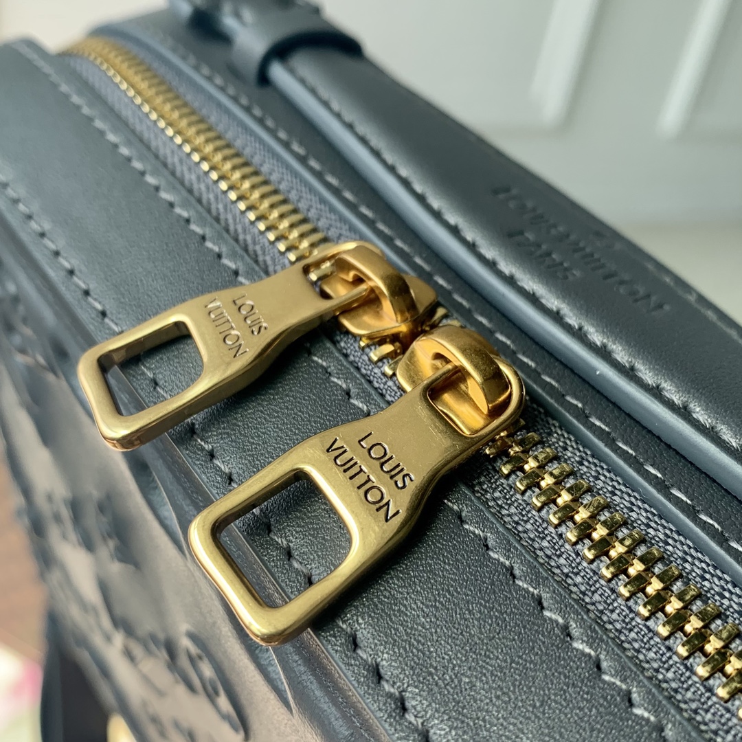 LV -Handle Soft Trunk-M21677-21.5 x 15 x 7CM