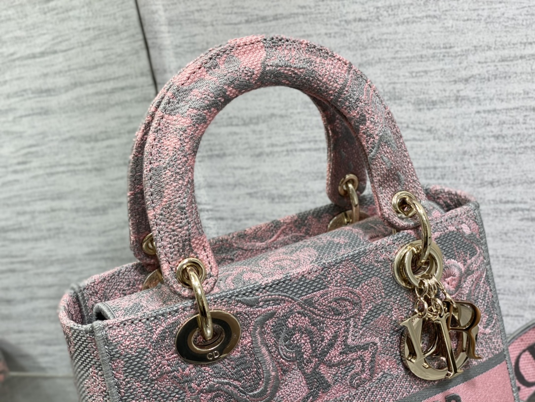 lady D*or handle bag-24×20×11cm