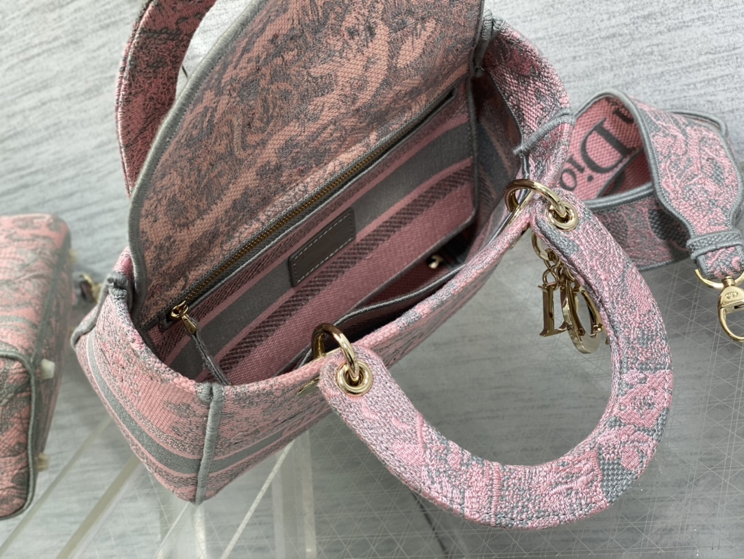 lady D*or handle bag-24×20×11cm