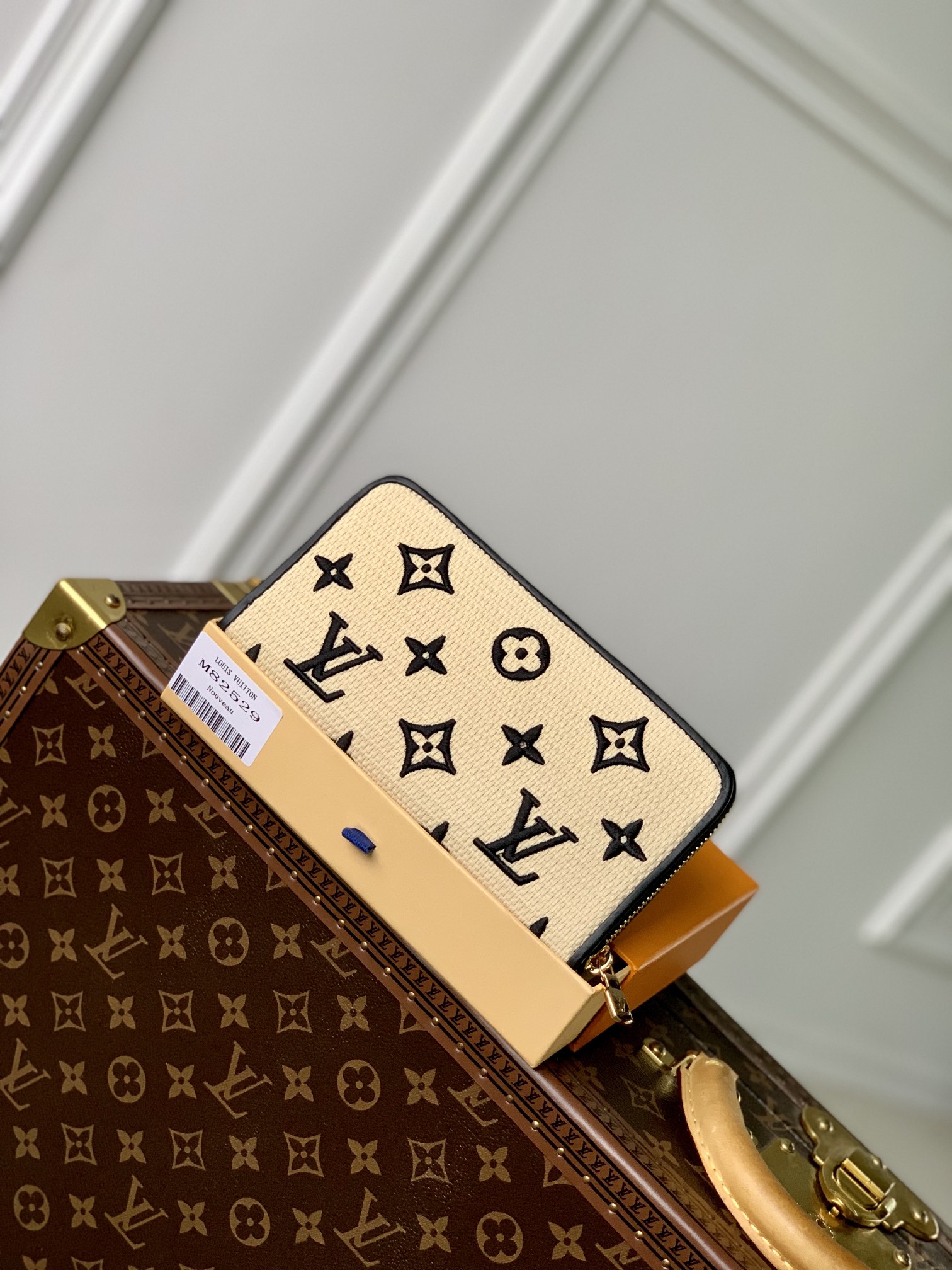 l0*is V*t0n zippy wallet m82529-20*10cm