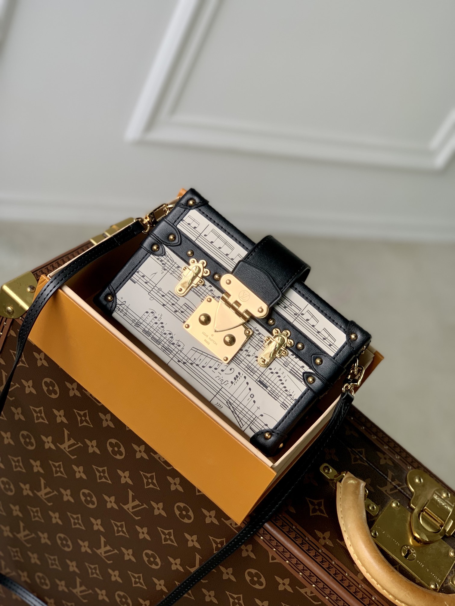 l0*is V*t0n petite malle handbags-m22895-21 x 14 x 6cm