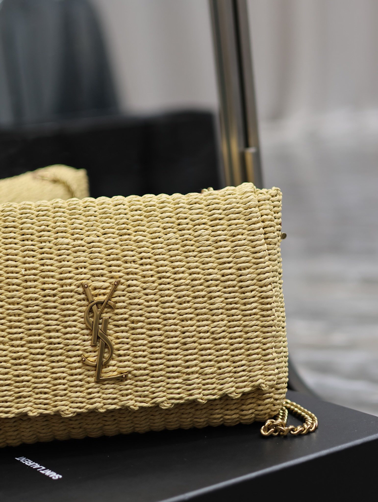Y*L kate with raffia-28.5×20×6cm