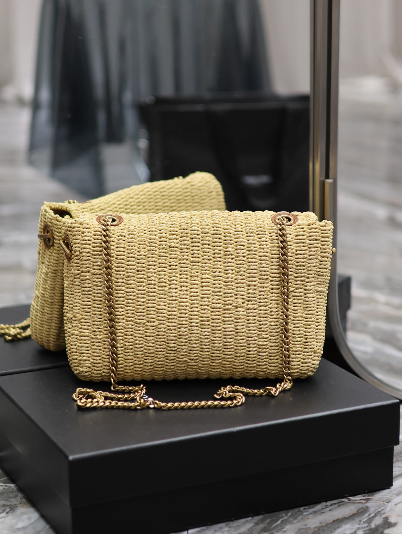 Y*L kate with raffia-28.5×20×6cm
