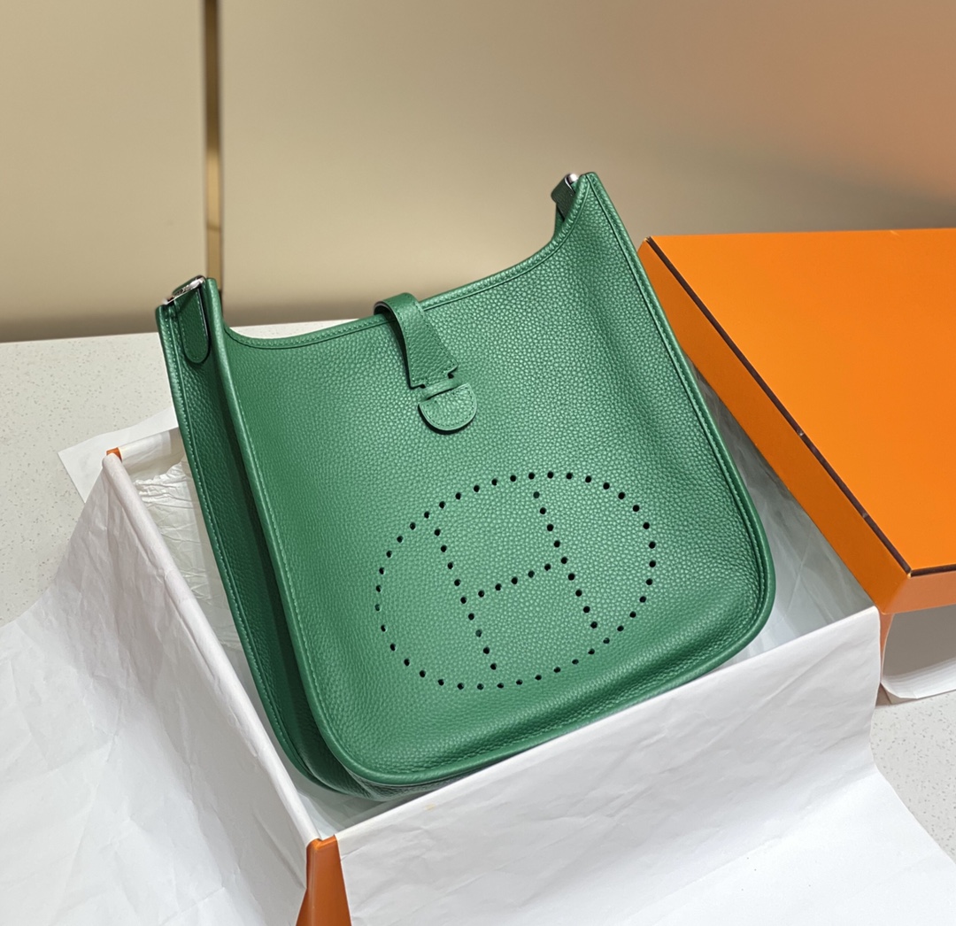 H**mes evelyne-29cm