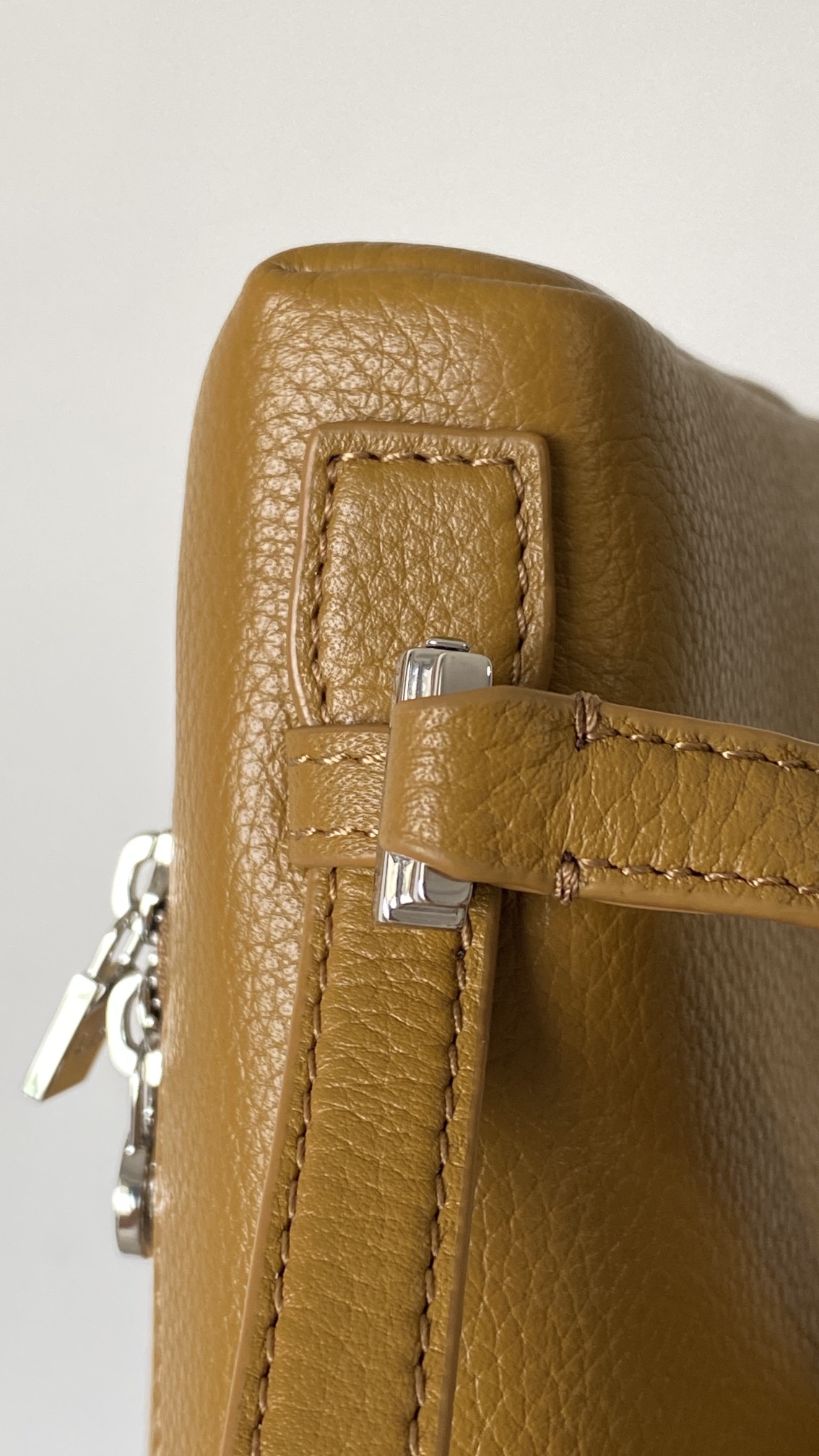 L**o p*ana bag-19cm