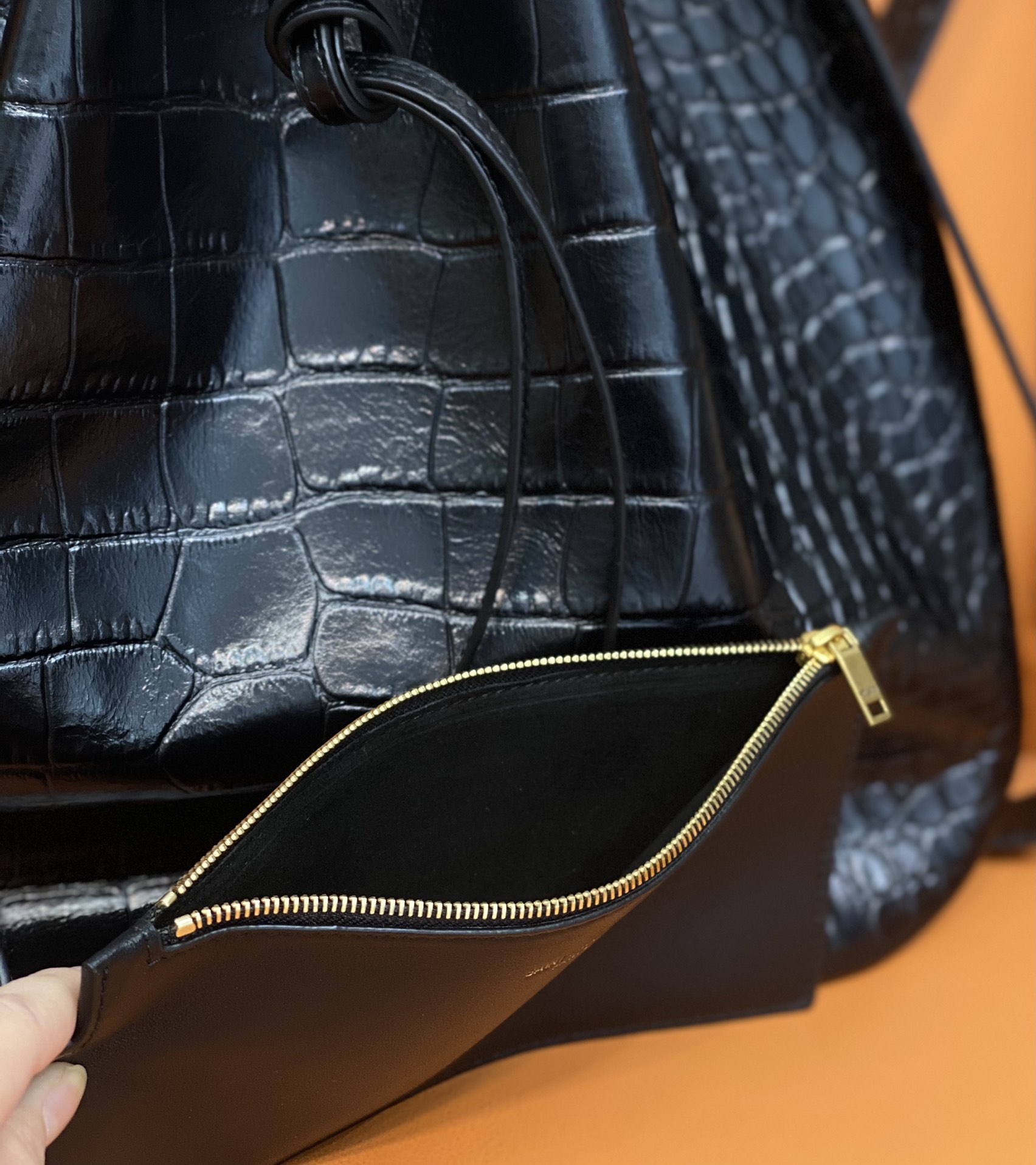 Y*L hobo bag-44×33×2.5cm