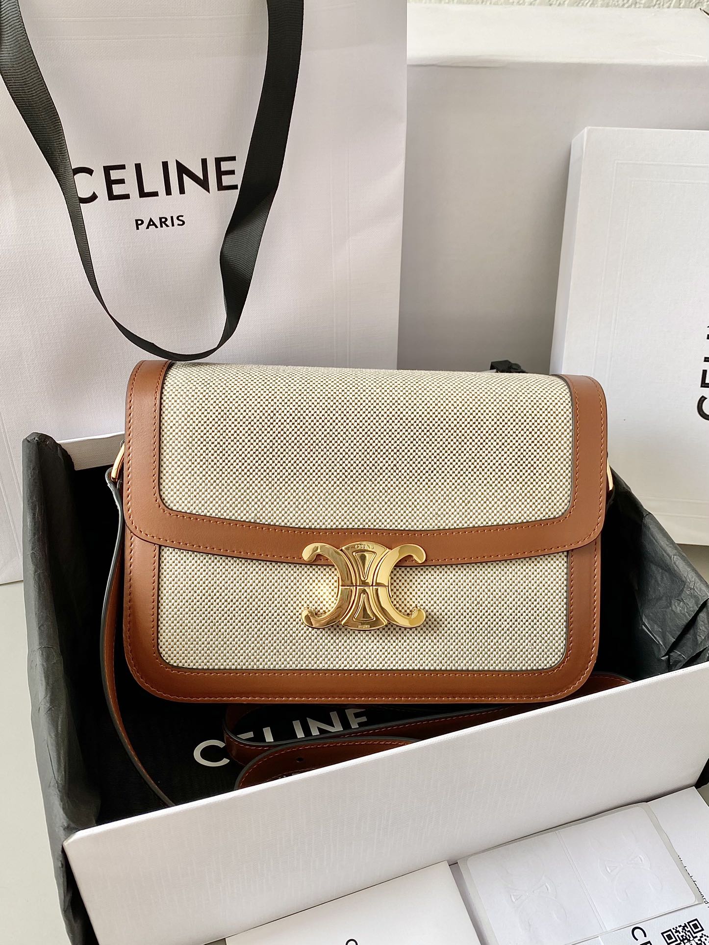 Ce**e Ce**e triomphe bag-22x16.5x7cm
