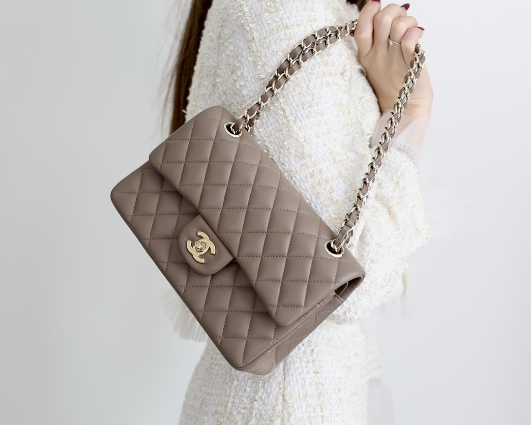 Ch@nel Flap Bag-Lambskin-23CM