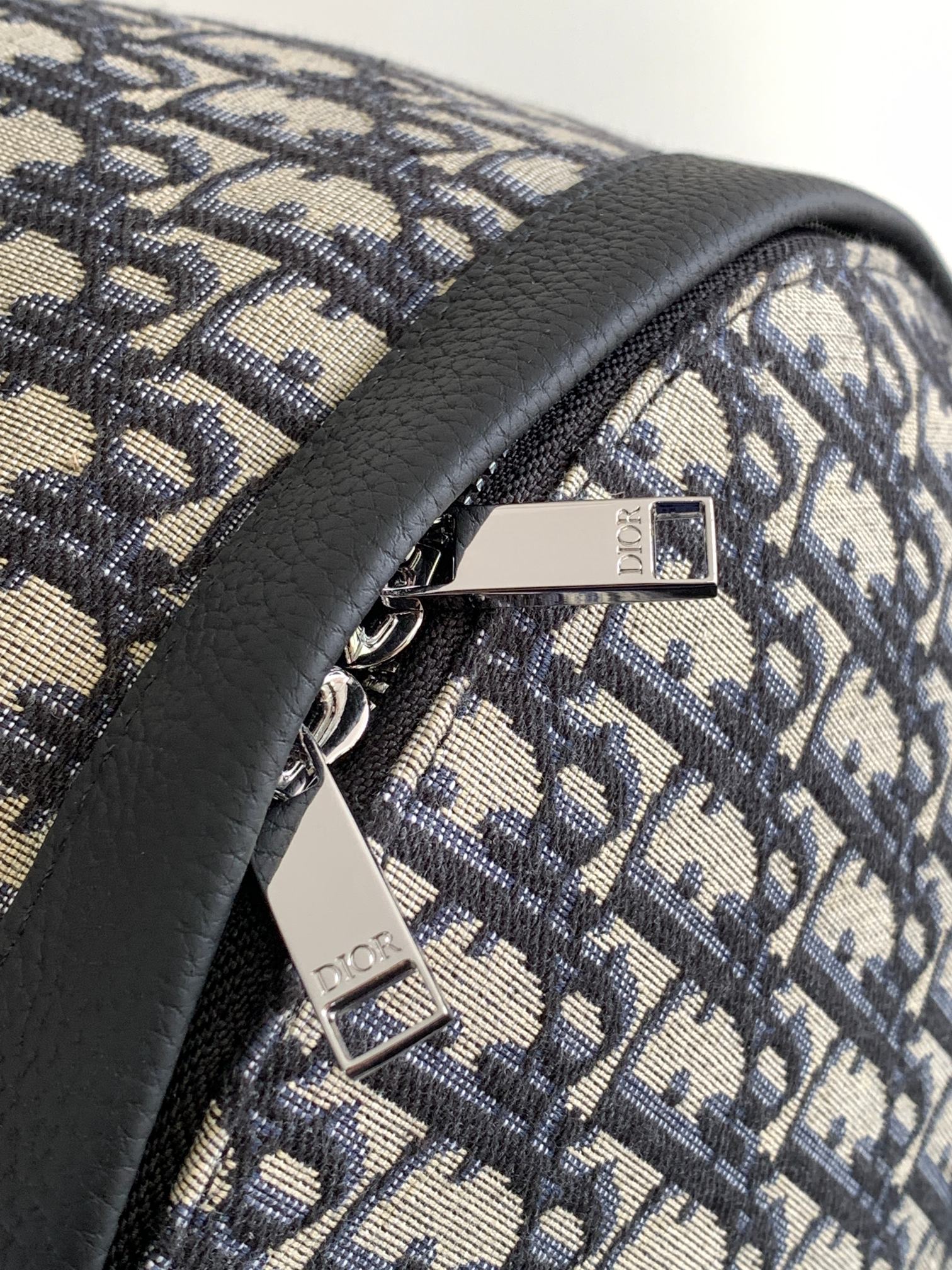 D*ortravel backpack-26 x 37 x 15cm