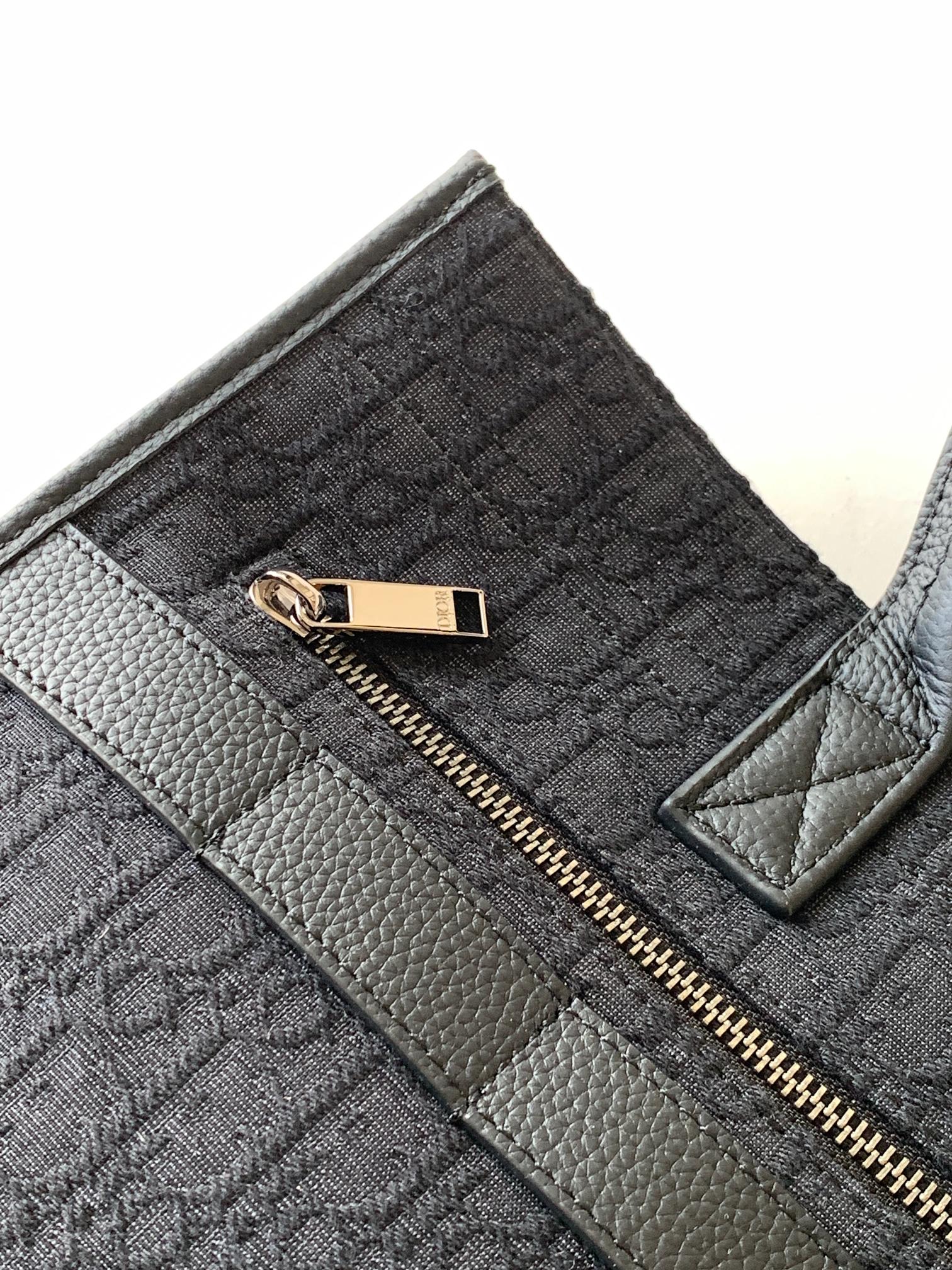 D*or safari tote-39 x 35 x 11cm