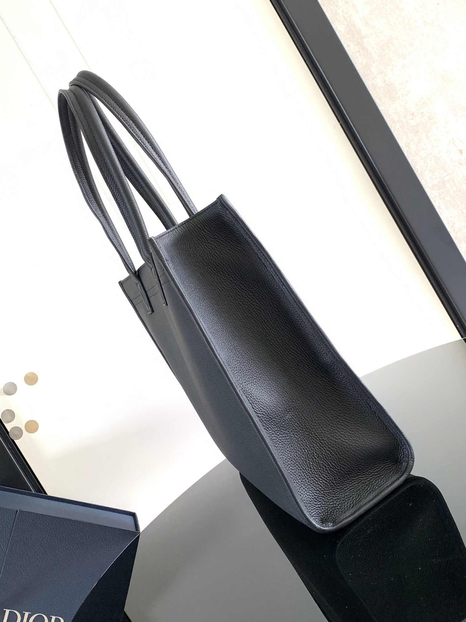 D*or safari tote-39 x 35 x 11cm