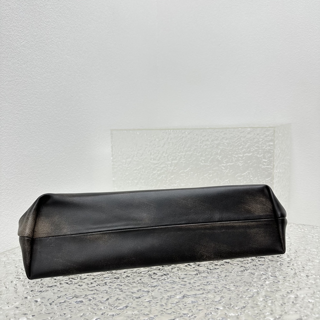 M*um*u hobo tote-38.5*11*39cm