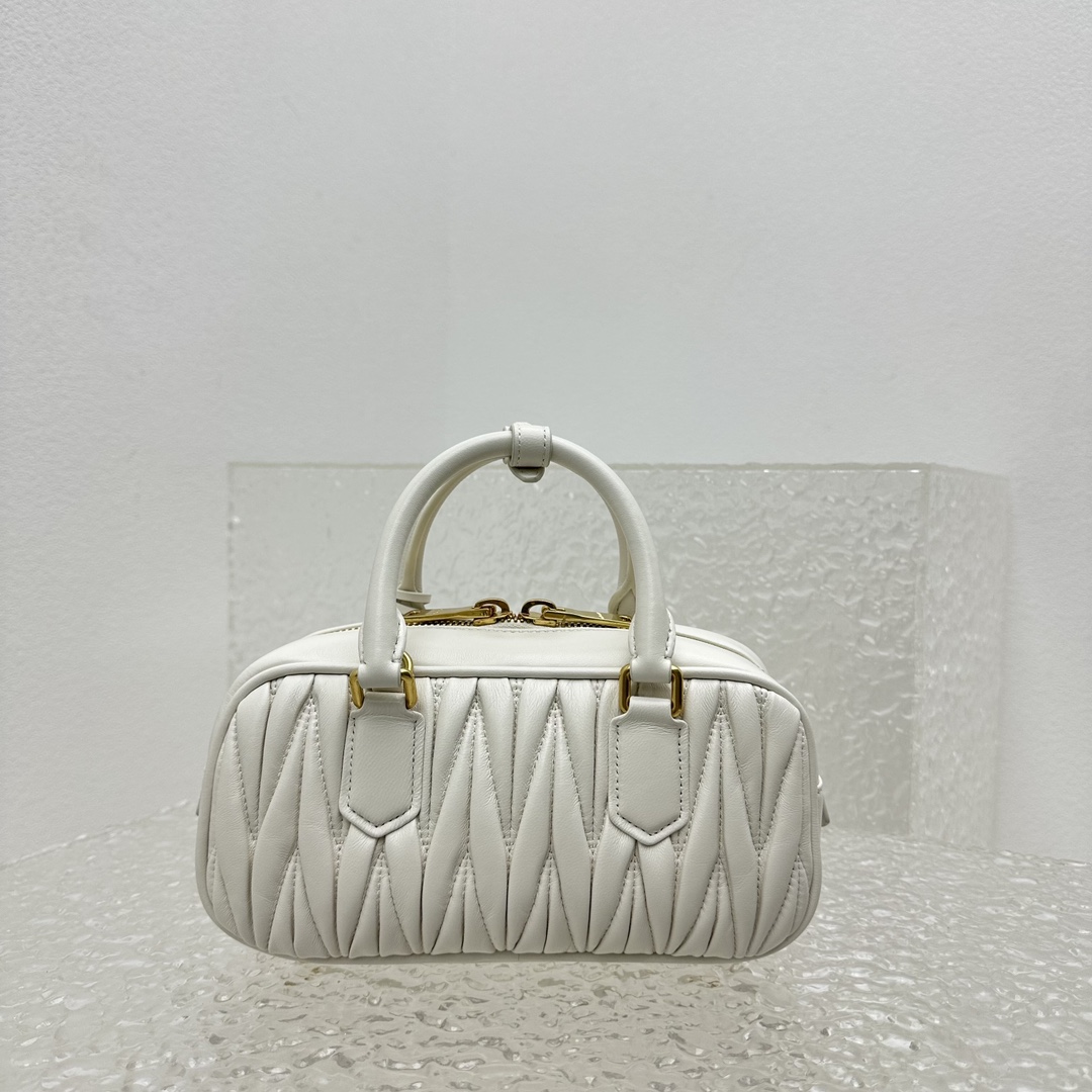 M*um*u vintage rectangular bag-23*12*8cm