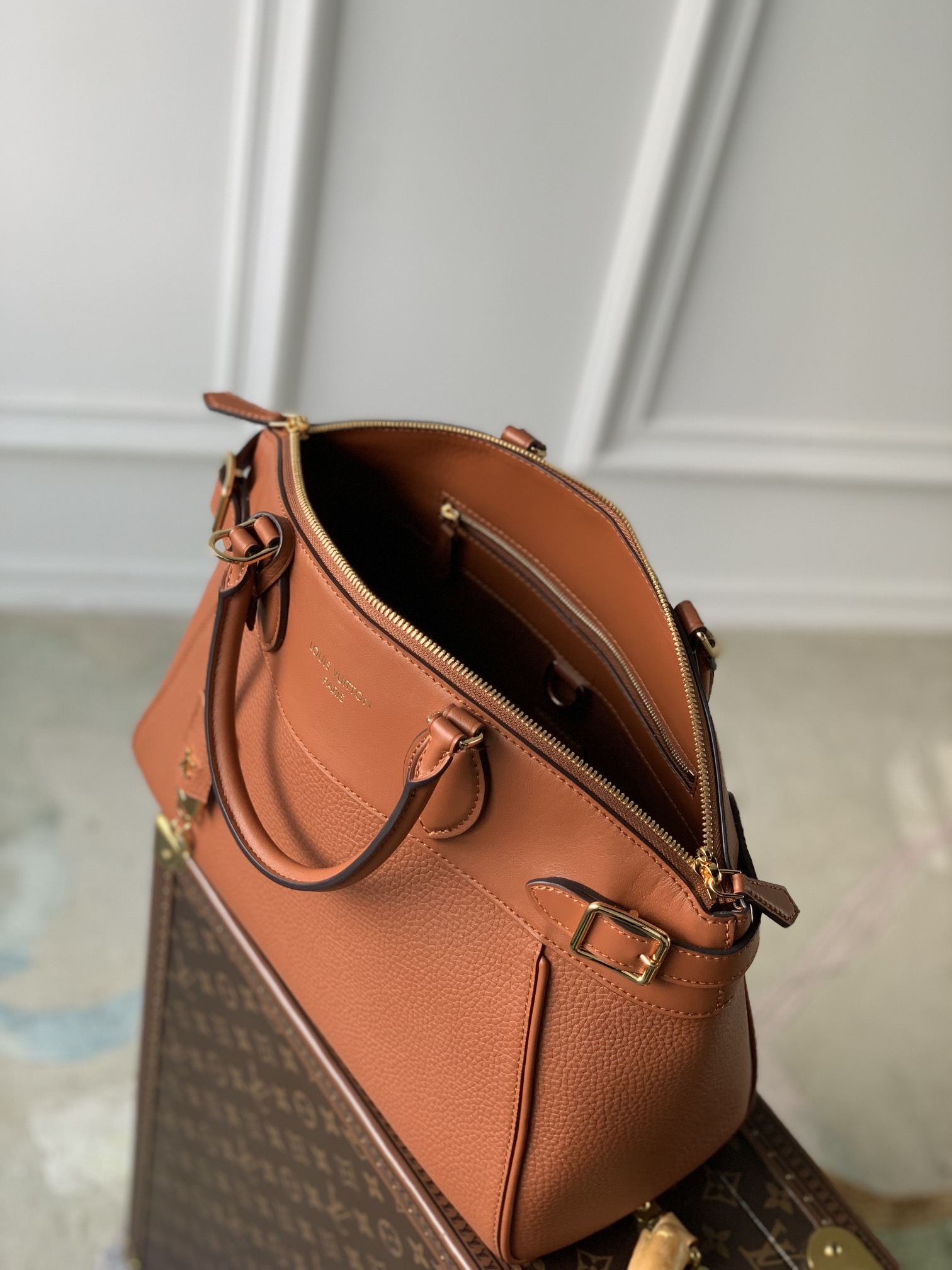 l0*is V*t0n lock it tote mm-36×29×15cm