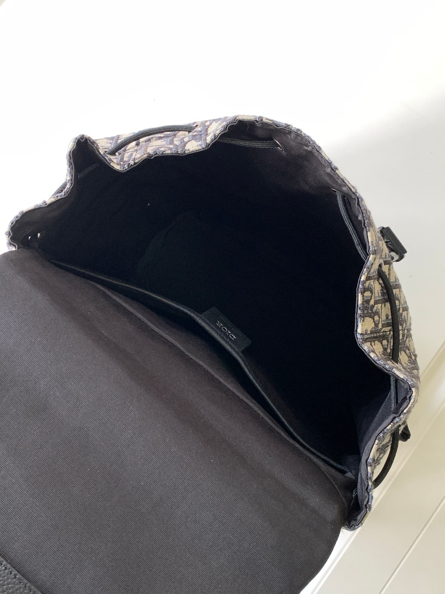 D*or explorer backpack-31 x 42.5 x 14.5 cm