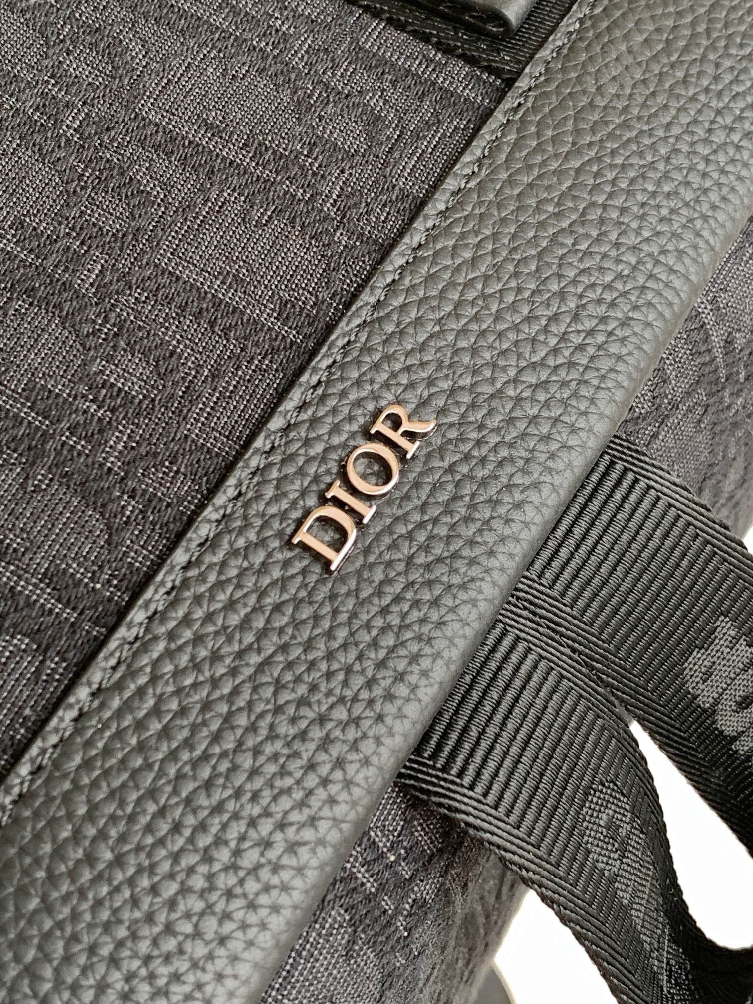 D*or explorer backpack-31 x 42.5 x 14.5 cm