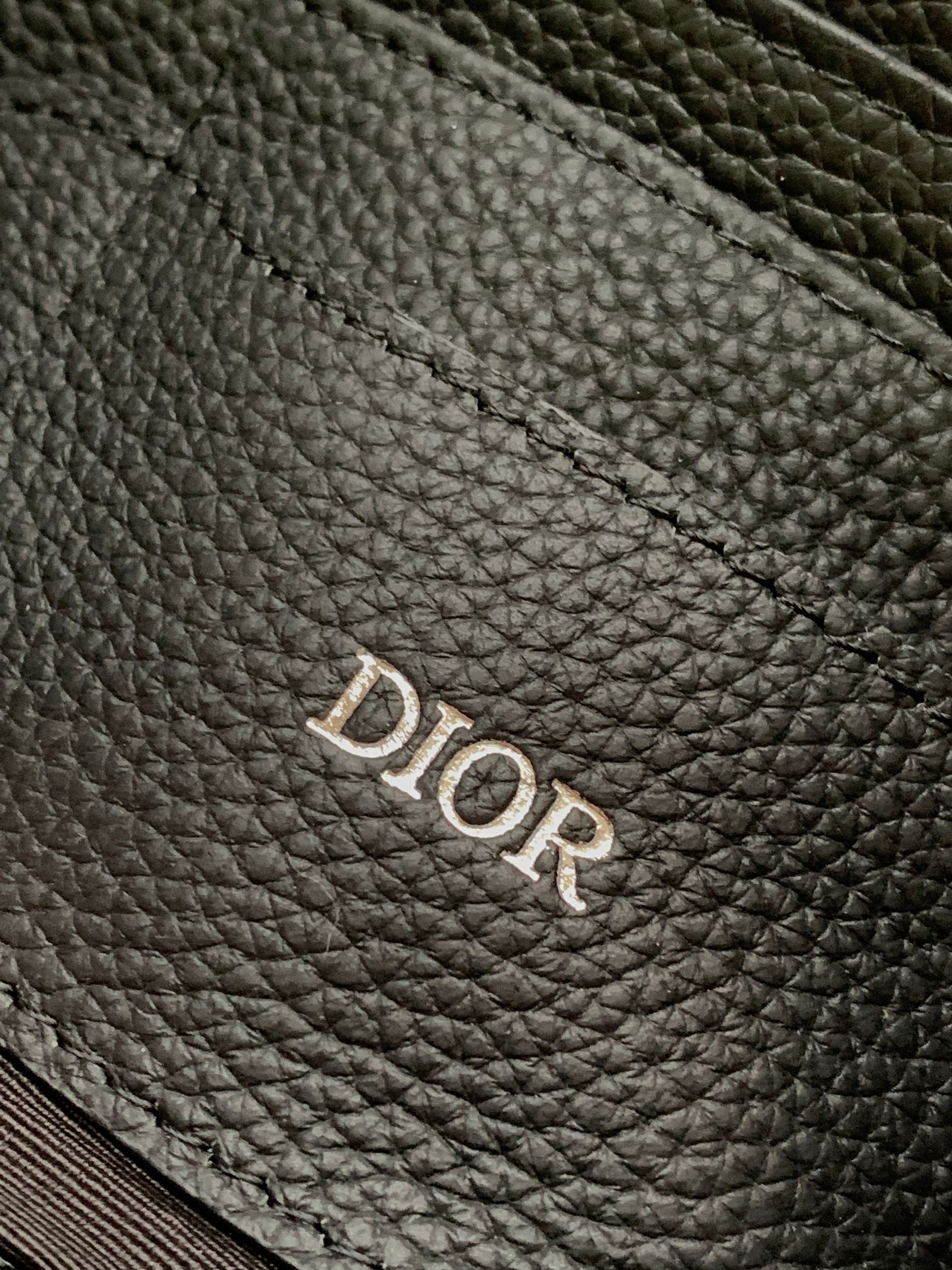 D*or pouch-24 x 15.5 x 5.5cm