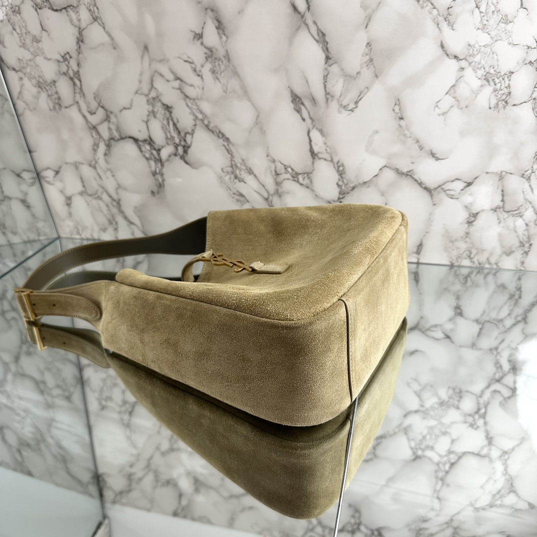 Y*L le5a7 vintage bag-23×22×8.5cm
