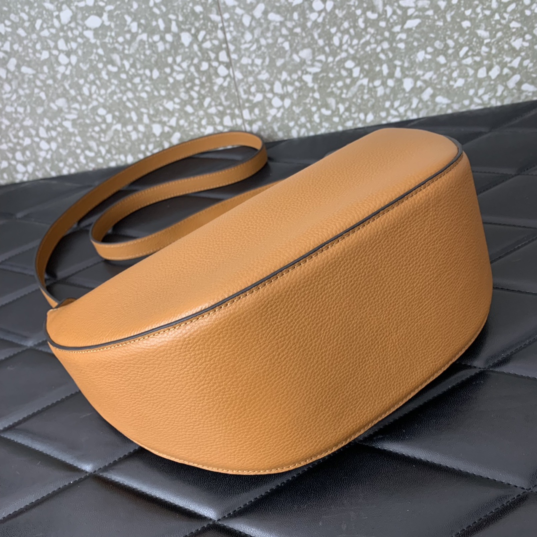 Va1e*ntin0 garavani vlogo moonhobo tote-29x23x11cm