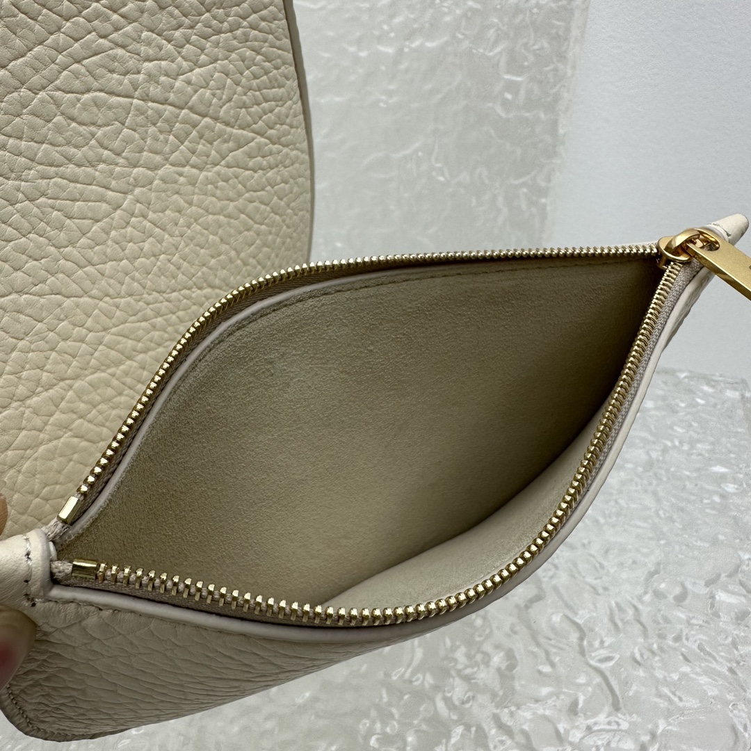 B**rry chess bag-30*33*9cm