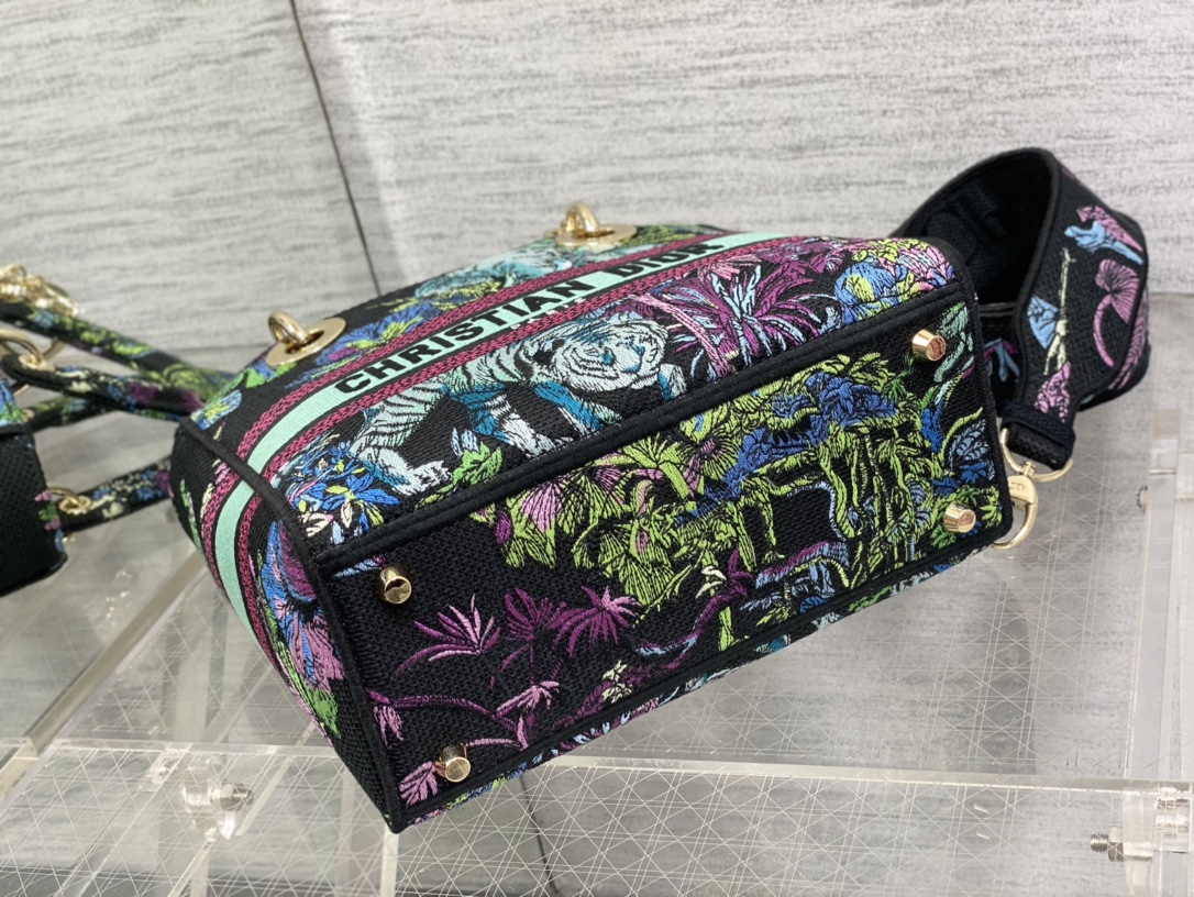 lady D*or handle bag-24cm