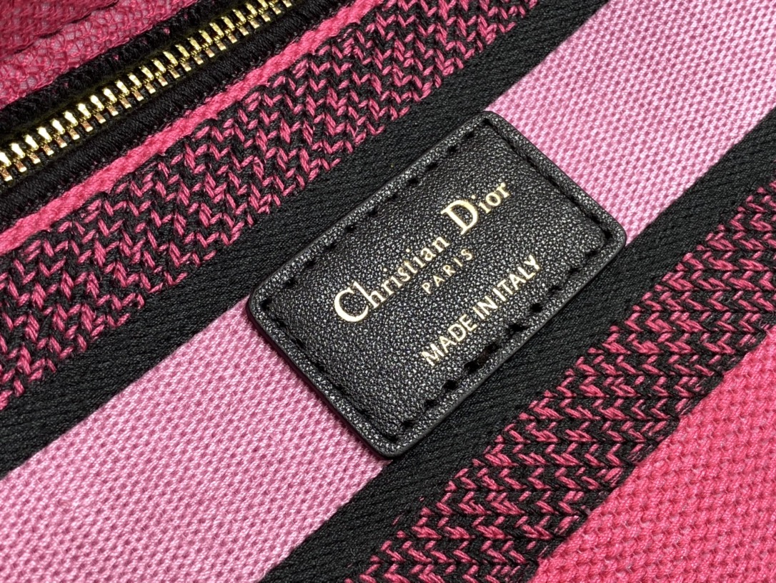 lady D*or handle bag-24cm