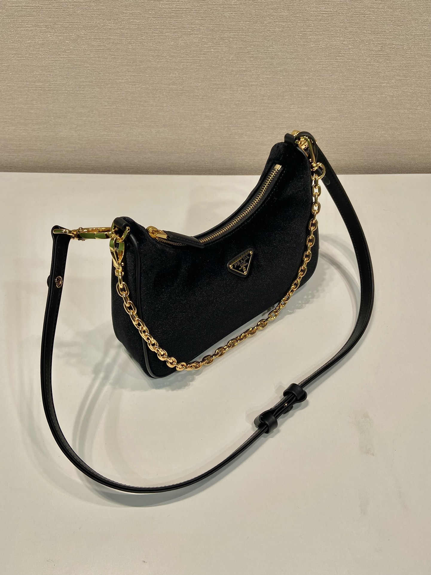 Pra*a nylon 1bc204b hobo bag-23*17*6.5cm