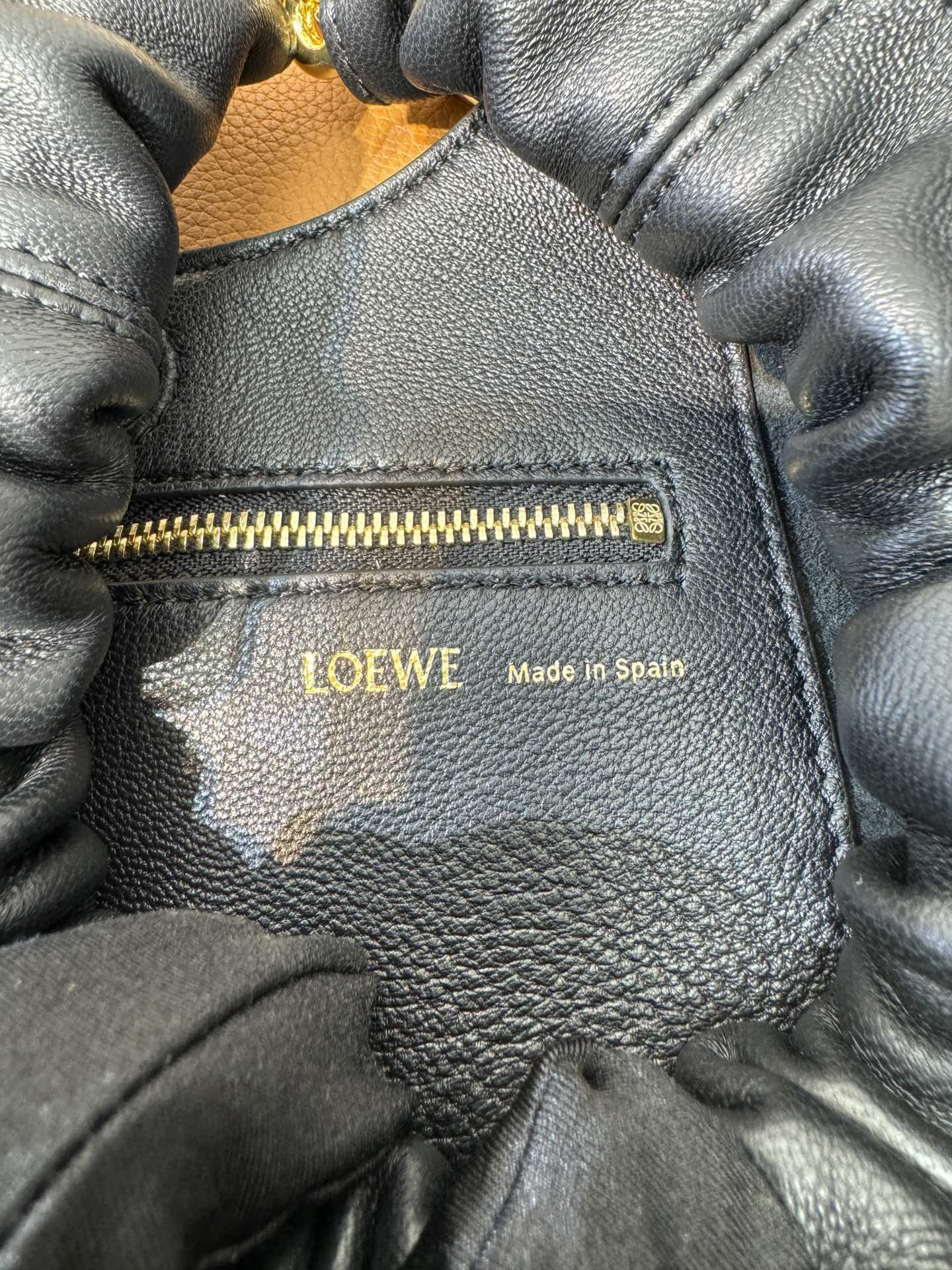 L0ew* squeeze bag-34*33*13.5cm