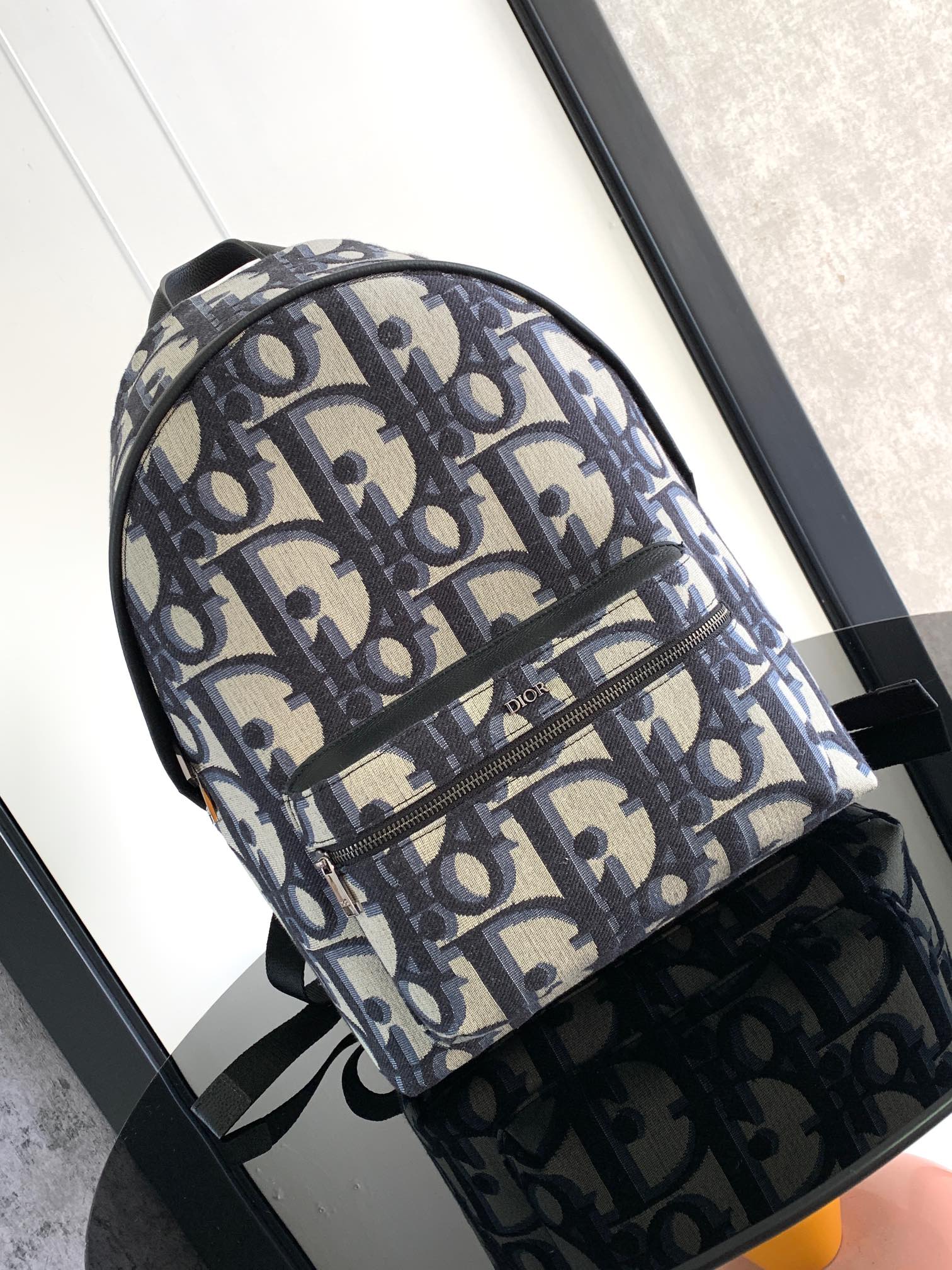 D*or rider backpack-30 x 42 x 15cm