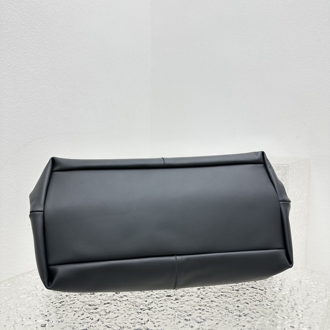 The R0w elio bourse tote-44*20*36cm