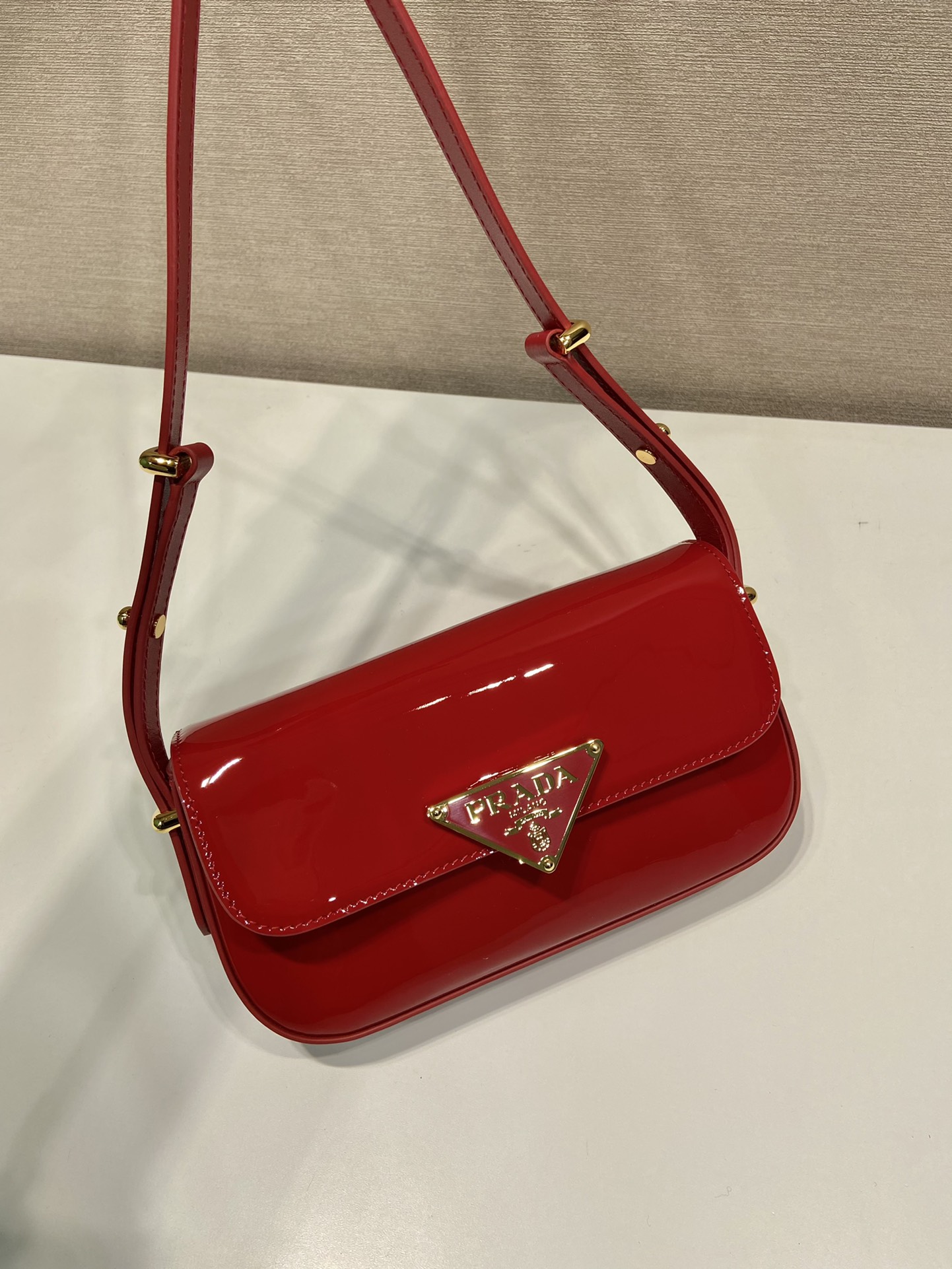 Pra*a patent 1bd339 bag-20.5*10.5*4cm