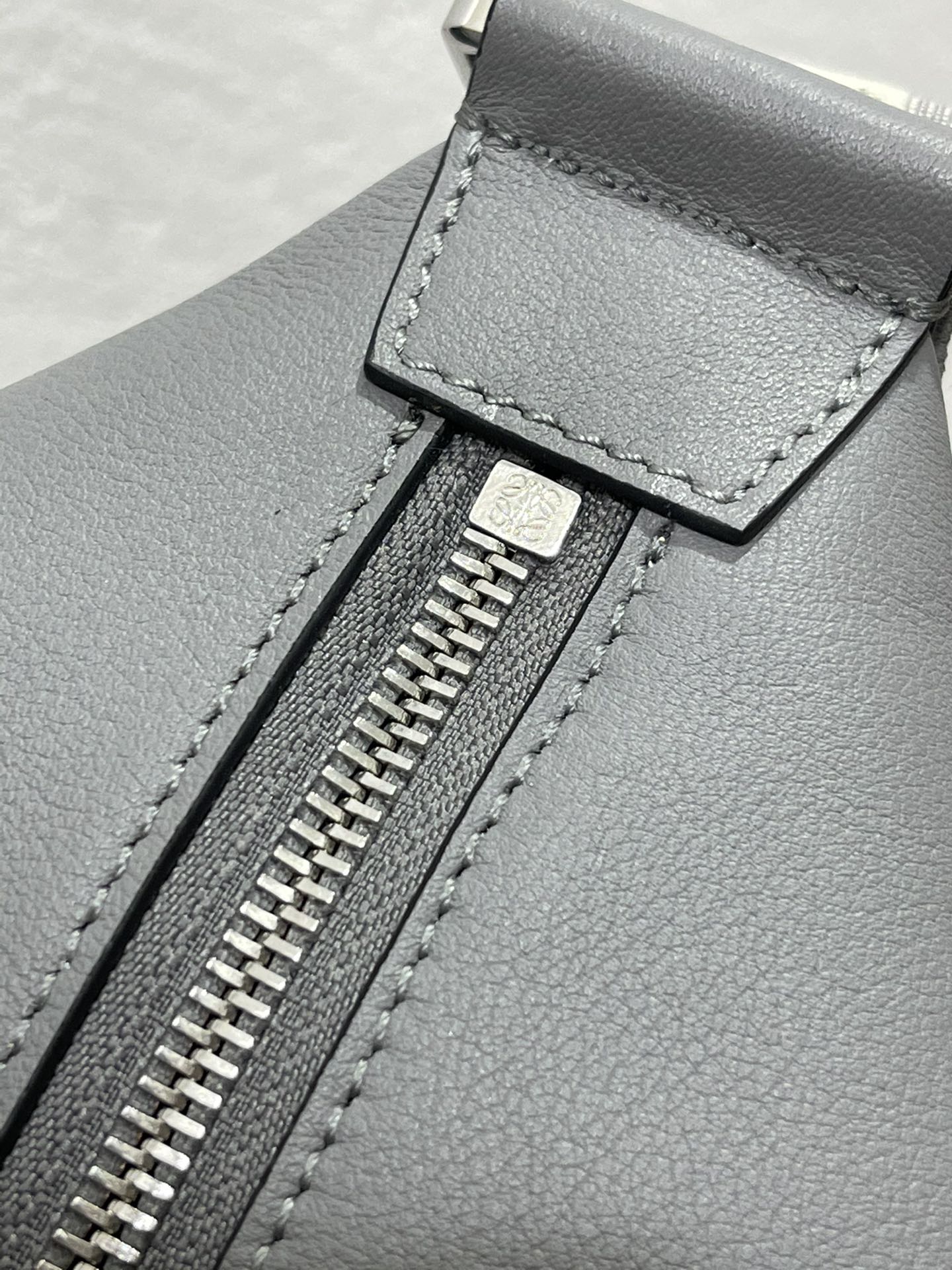 L0ew* cubi bag-43*29*13.5cm