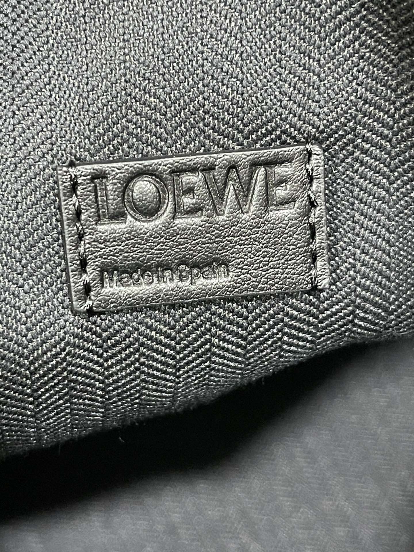 L0ew* cubi bag-43*29*13.5cm