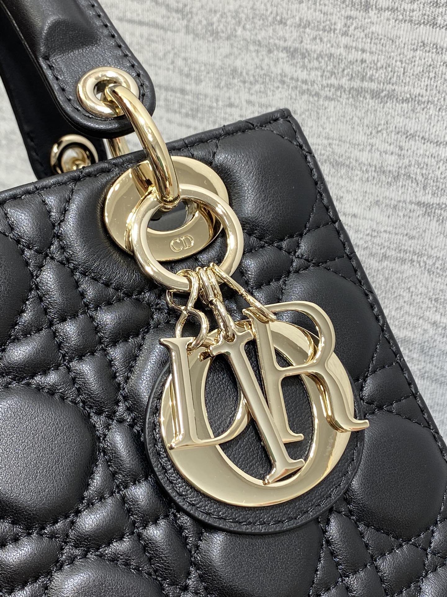 lady D*or bag-gold hardware-20*16.5*8cm