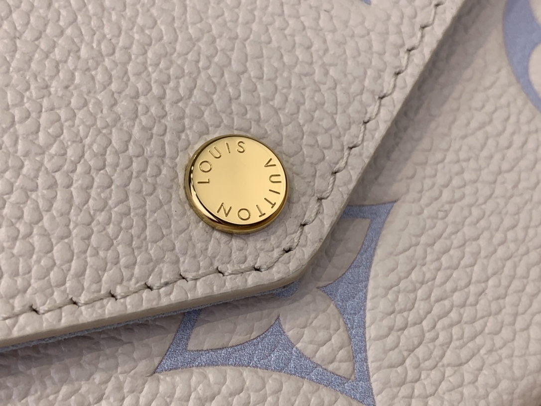 l0*is V*t0n pochette félicie wallet -21*12*3cm