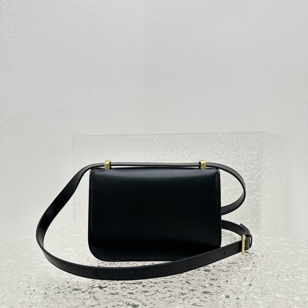 M*um*u box bag-20*13.5*5.5cm