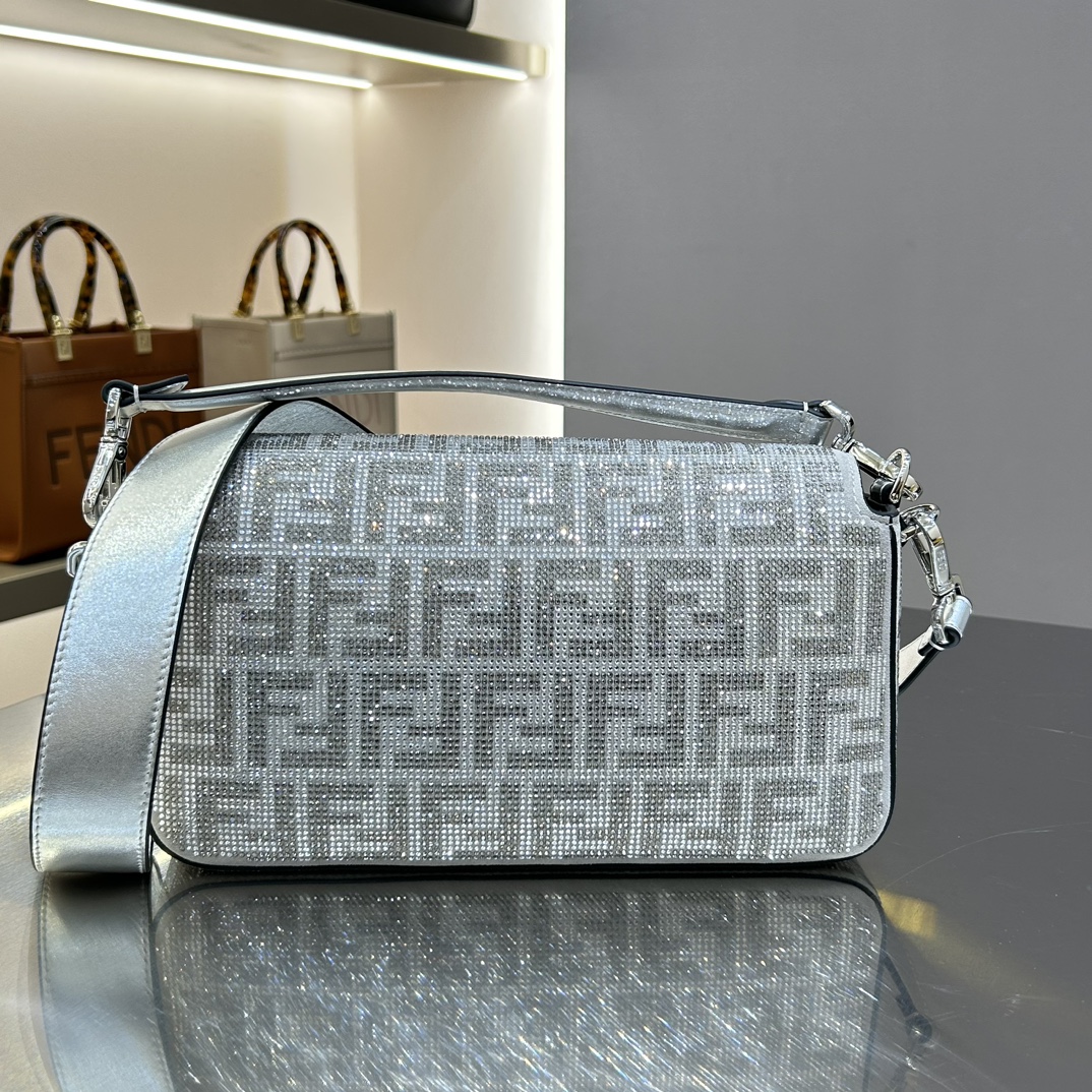F**di baguette bag-27*15*6cm