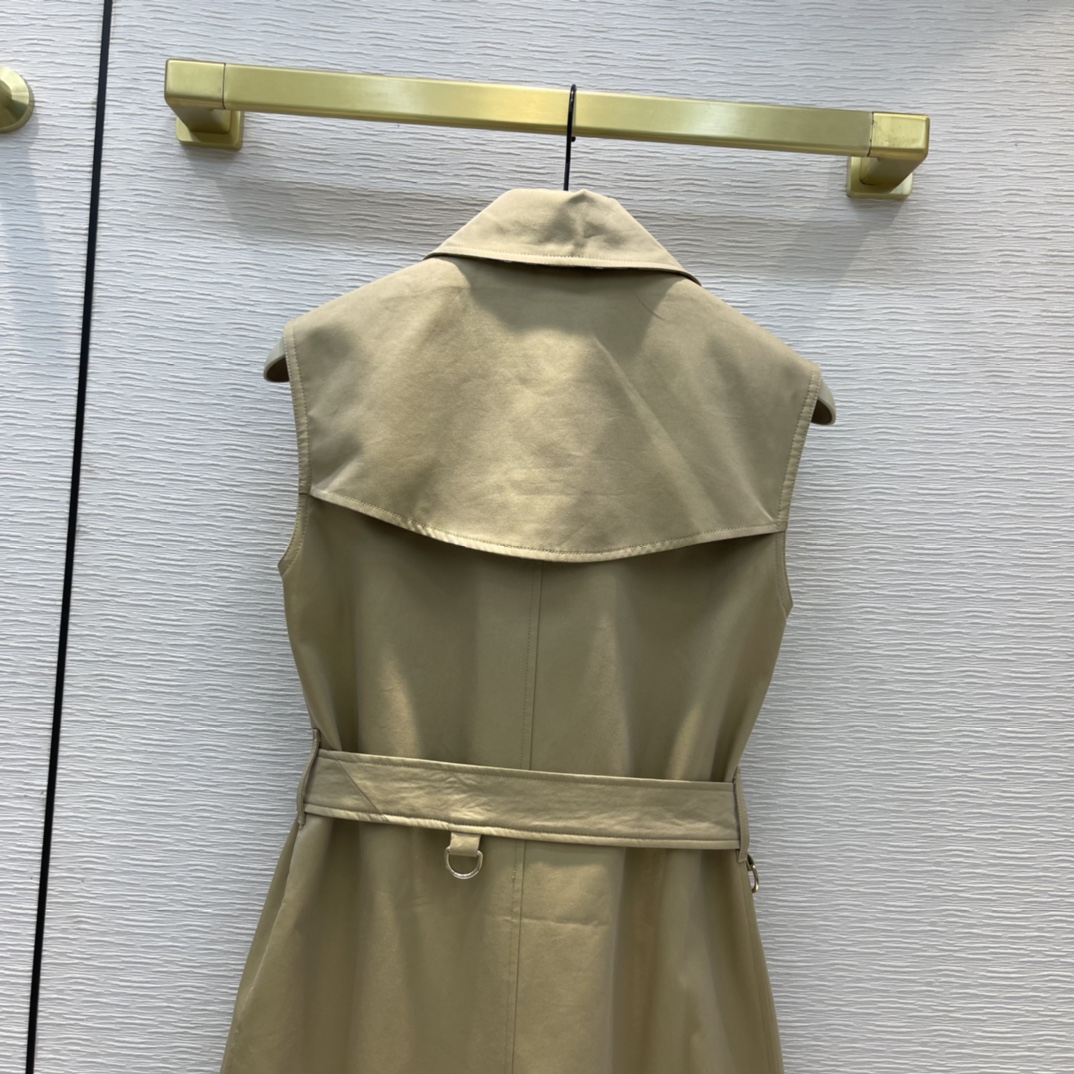 B**rry 204ss trench
