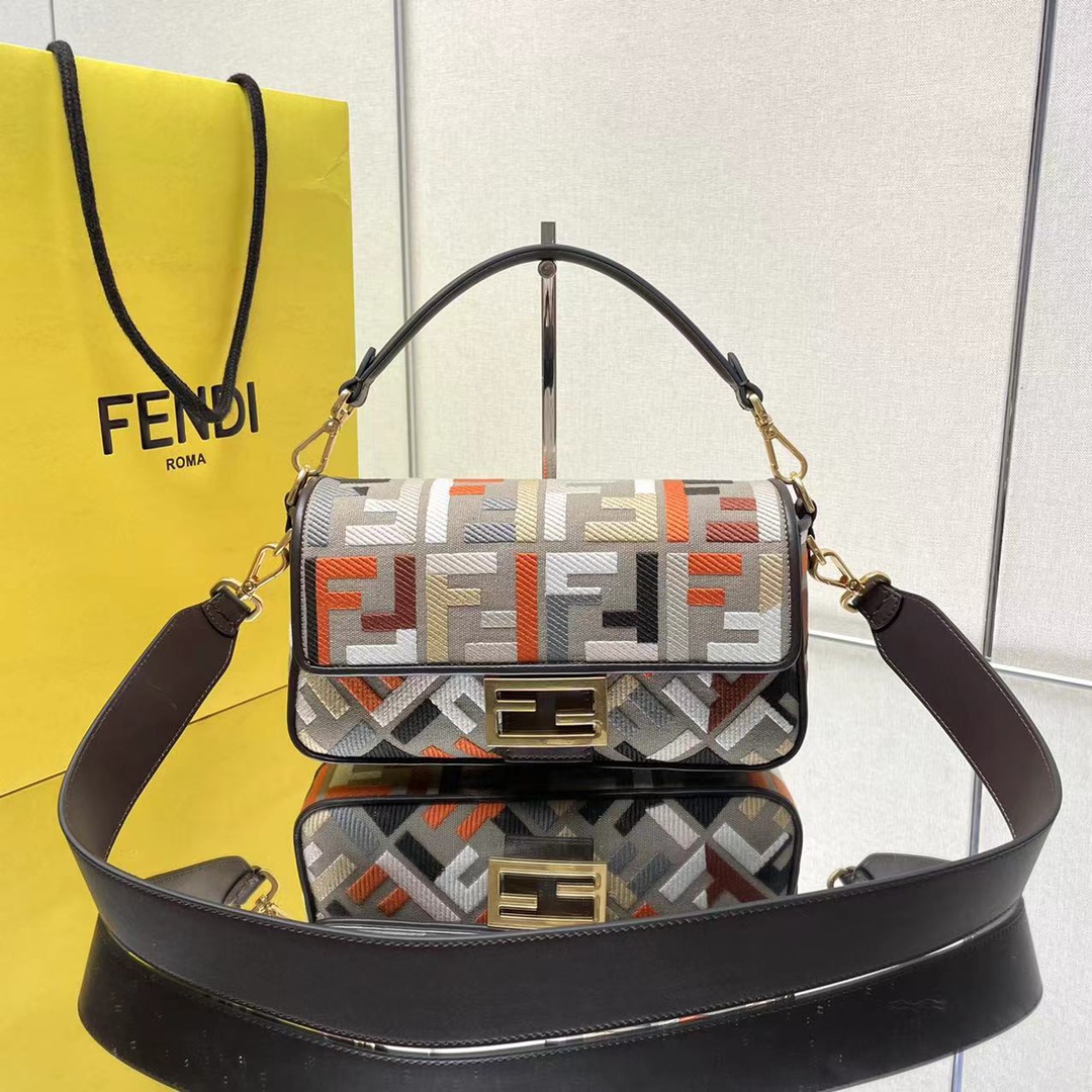 F**di baguette bag-27*15*6cm