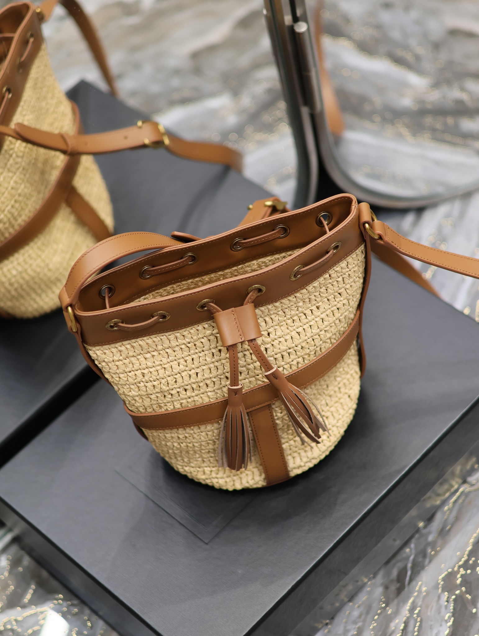 Y*L raffia straw craft bucket bag-22×15×15cm
