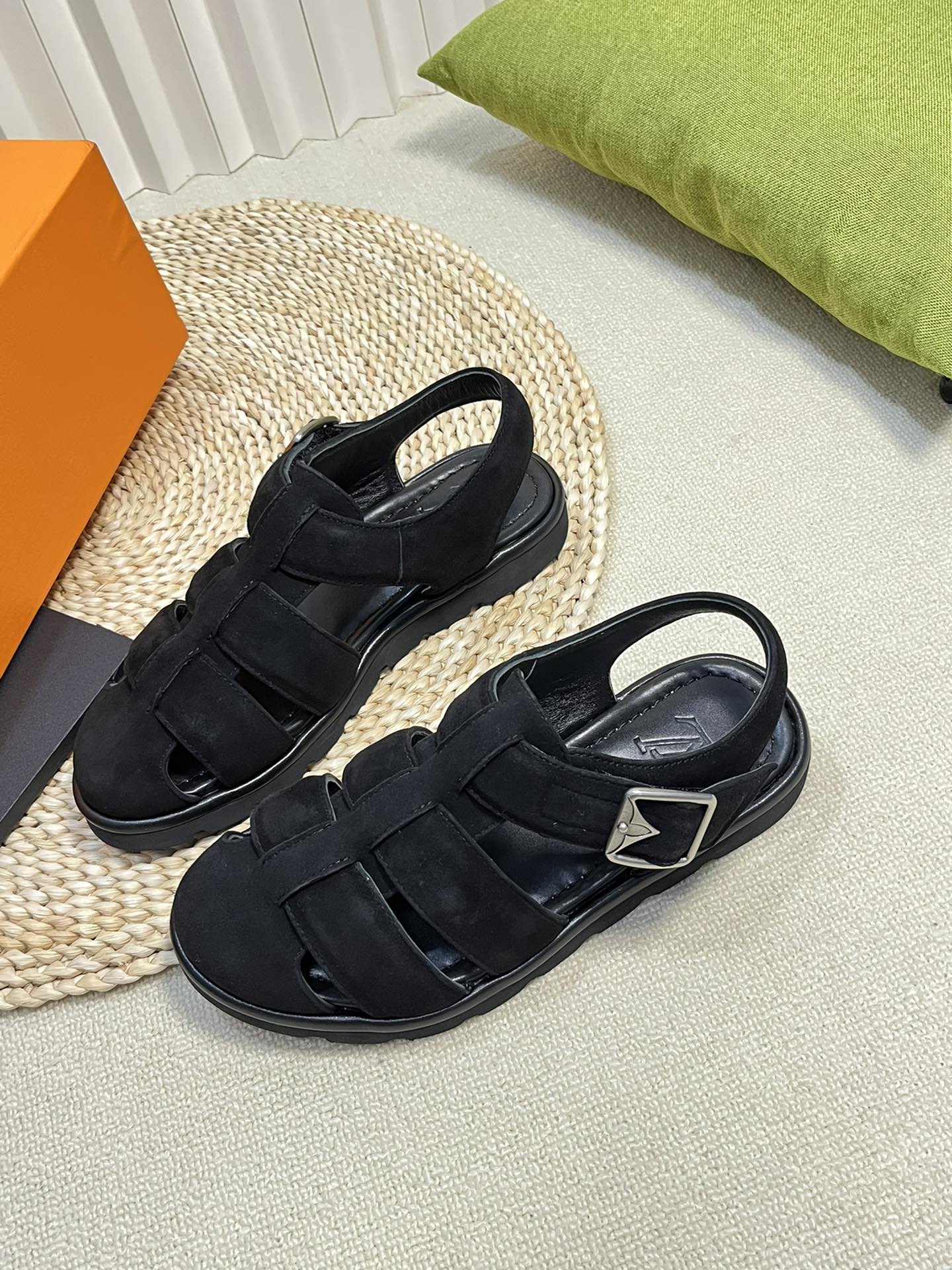l0*is V*t0n slides